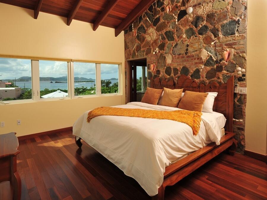 271, 272 Contant/Enighed, St John