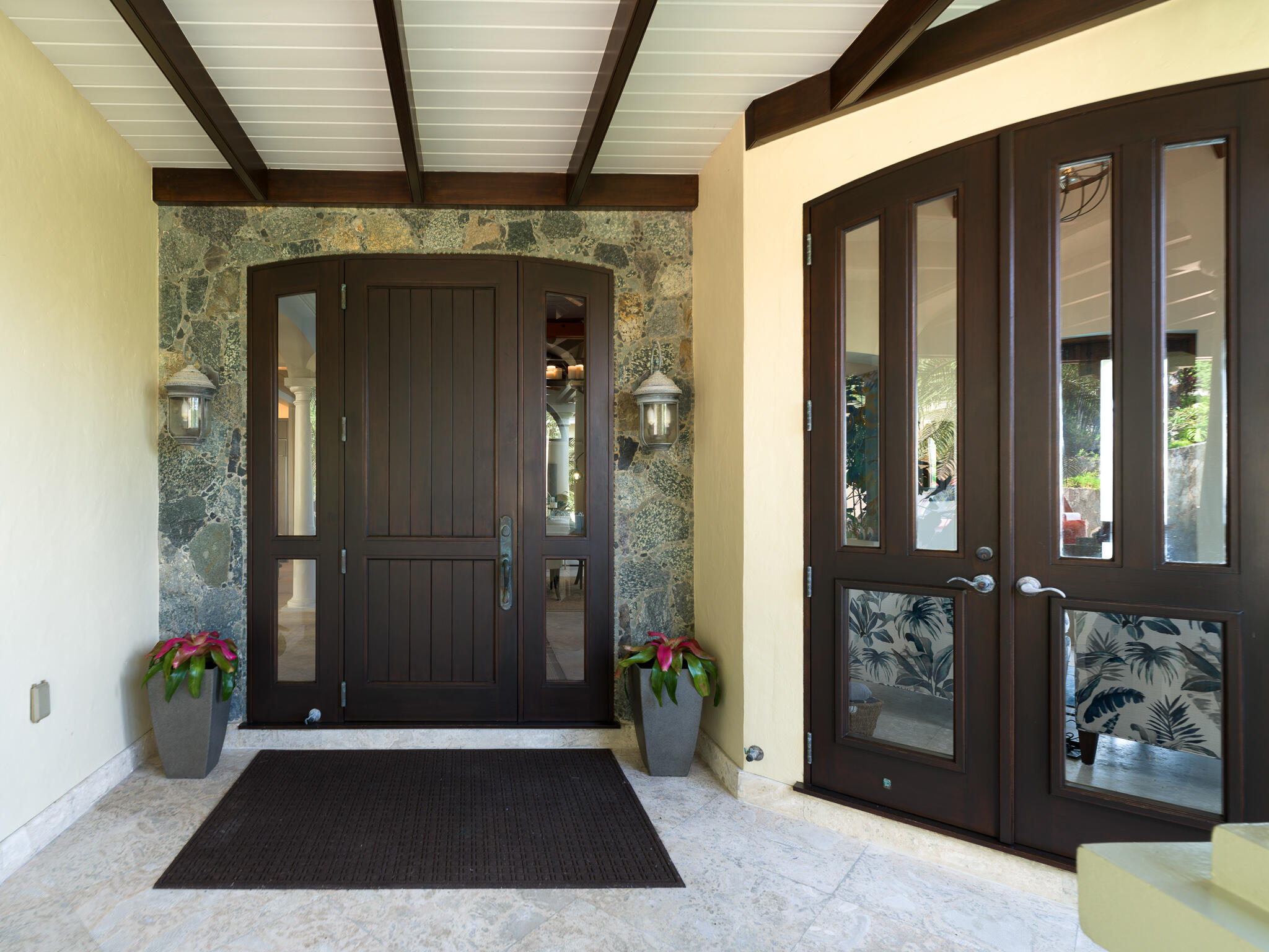 140 Chocolate Hole, St John