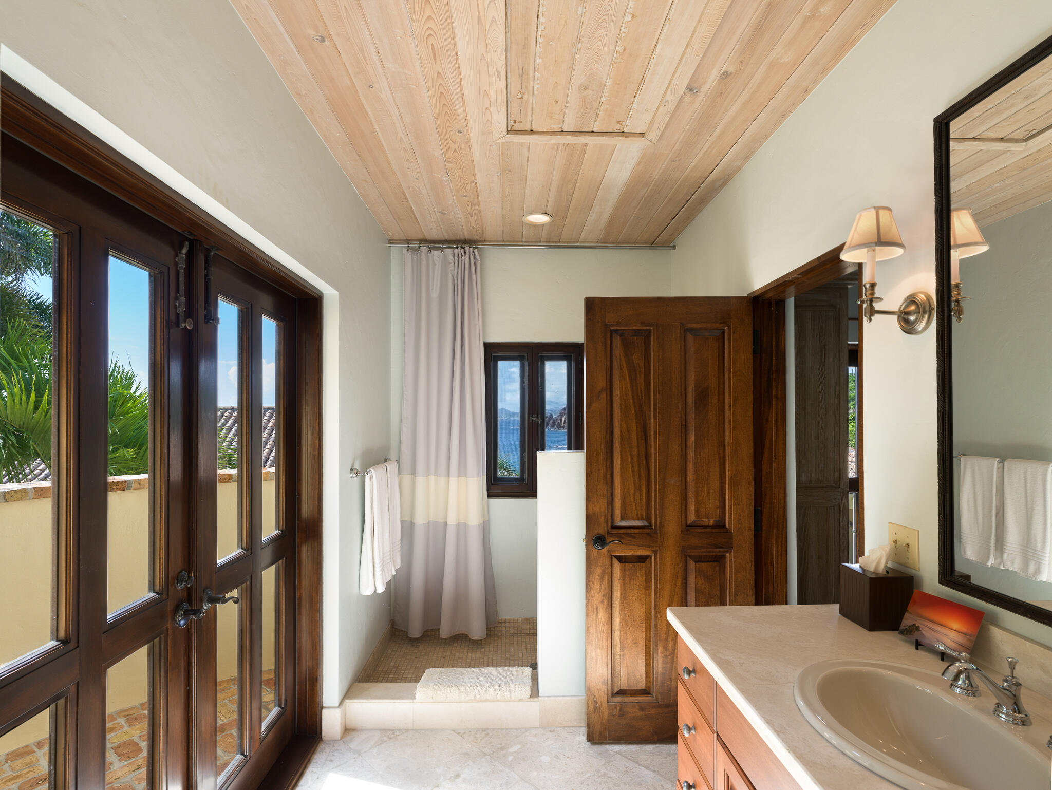 140 Chocolate Hole, St John