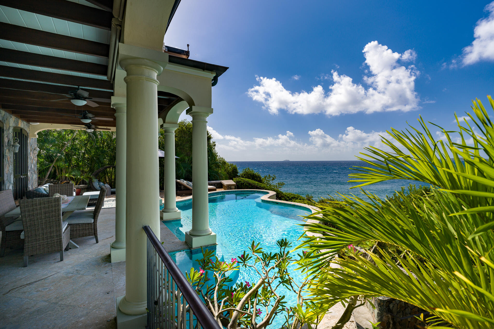 140 Chocolate Hole, St John