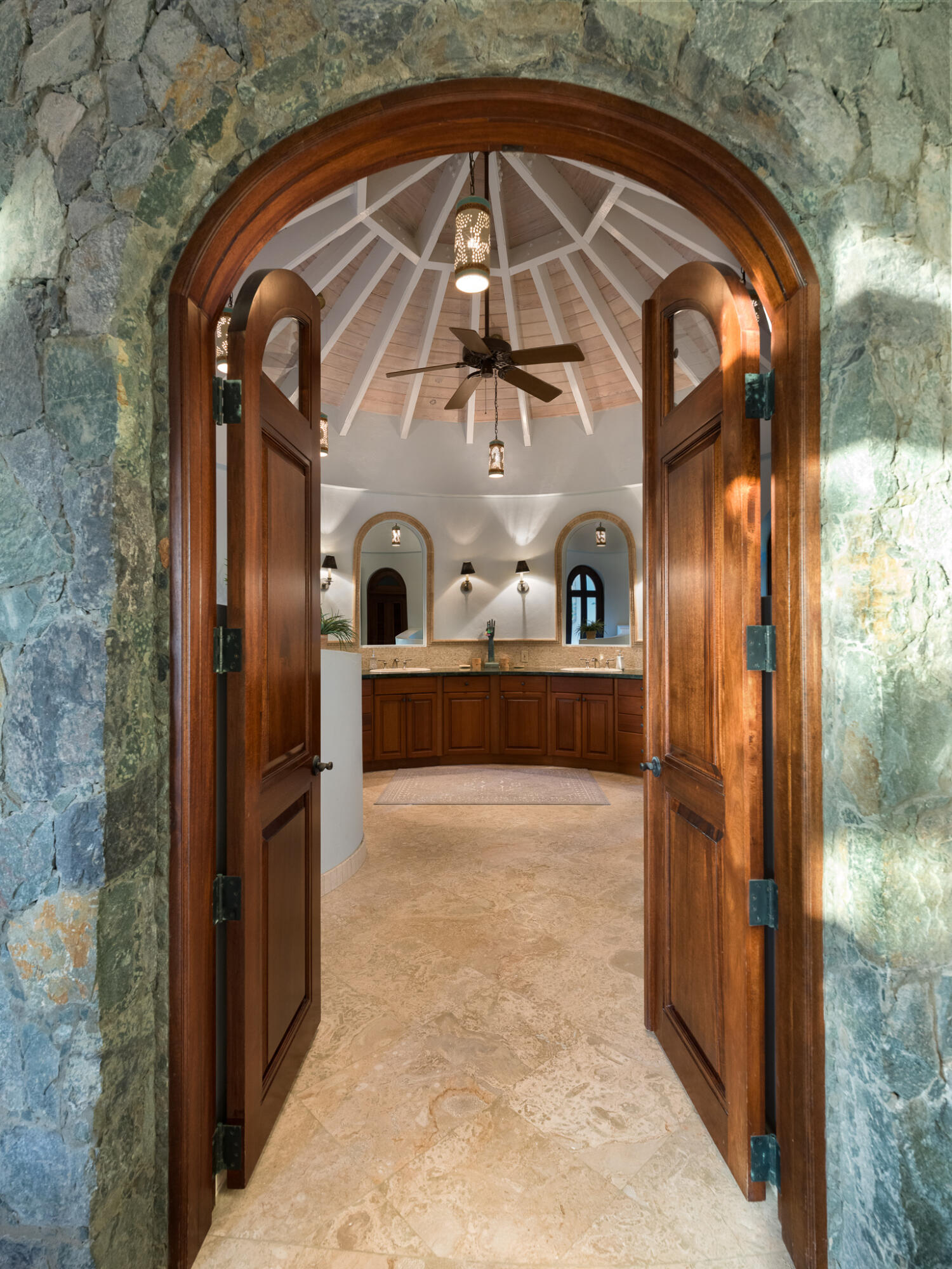 140 Chocolate Hole, St John