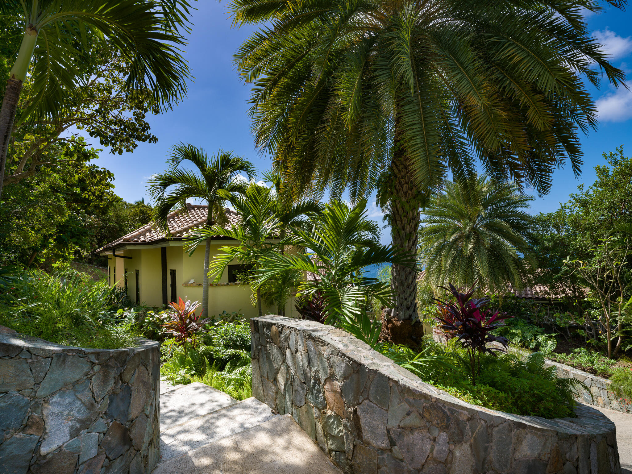 140 Chocolate Hole, St John