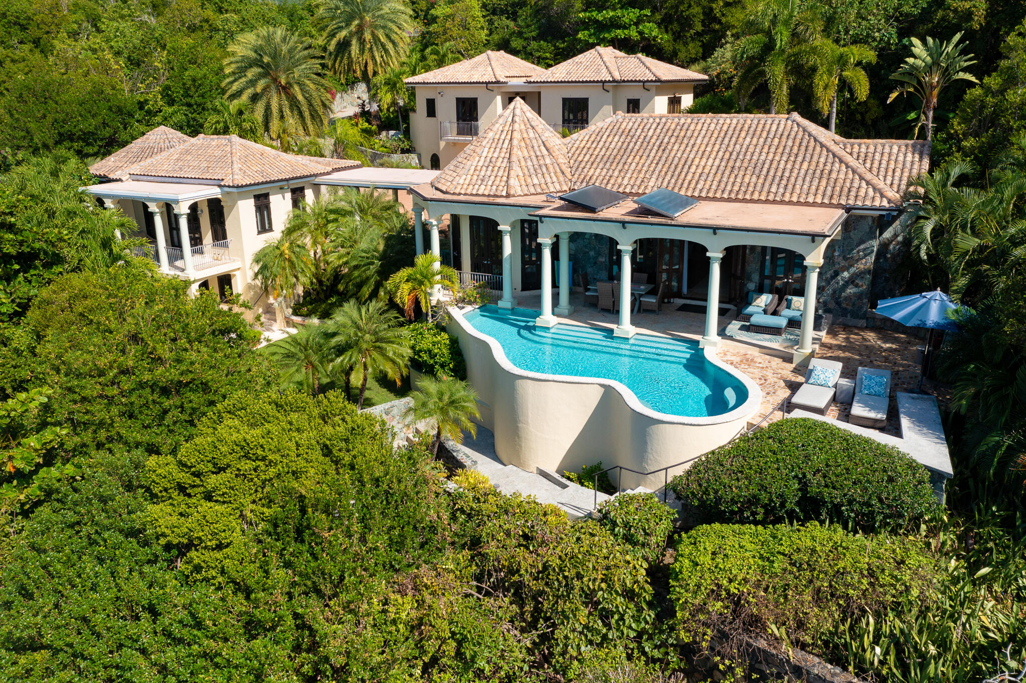 140 Chocolate Hole, St John