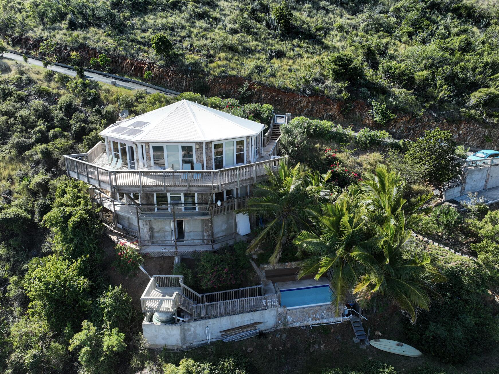 6Z-6C Hansen Bay, St John