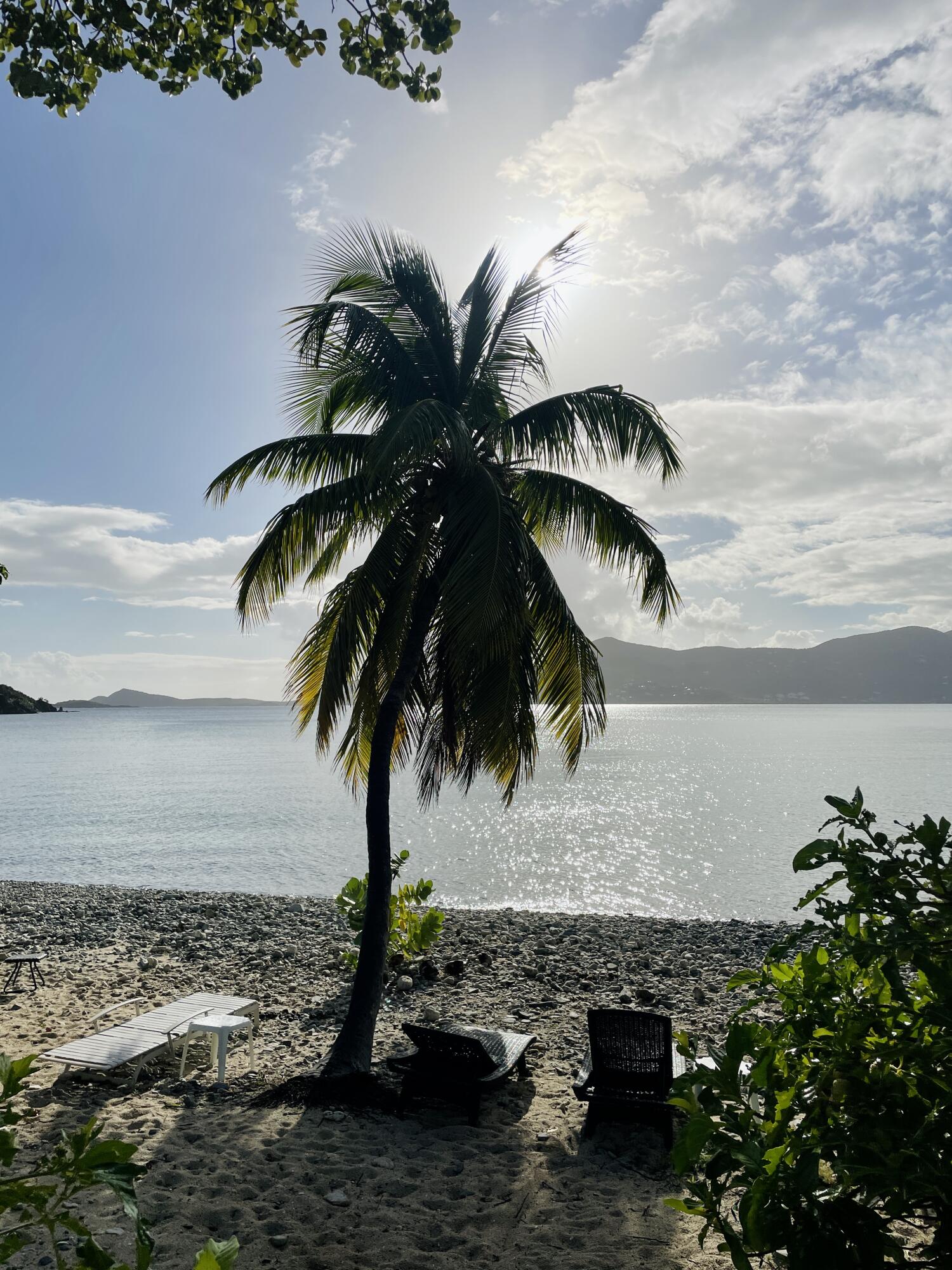 6Z-6C Hansen Bay, St John