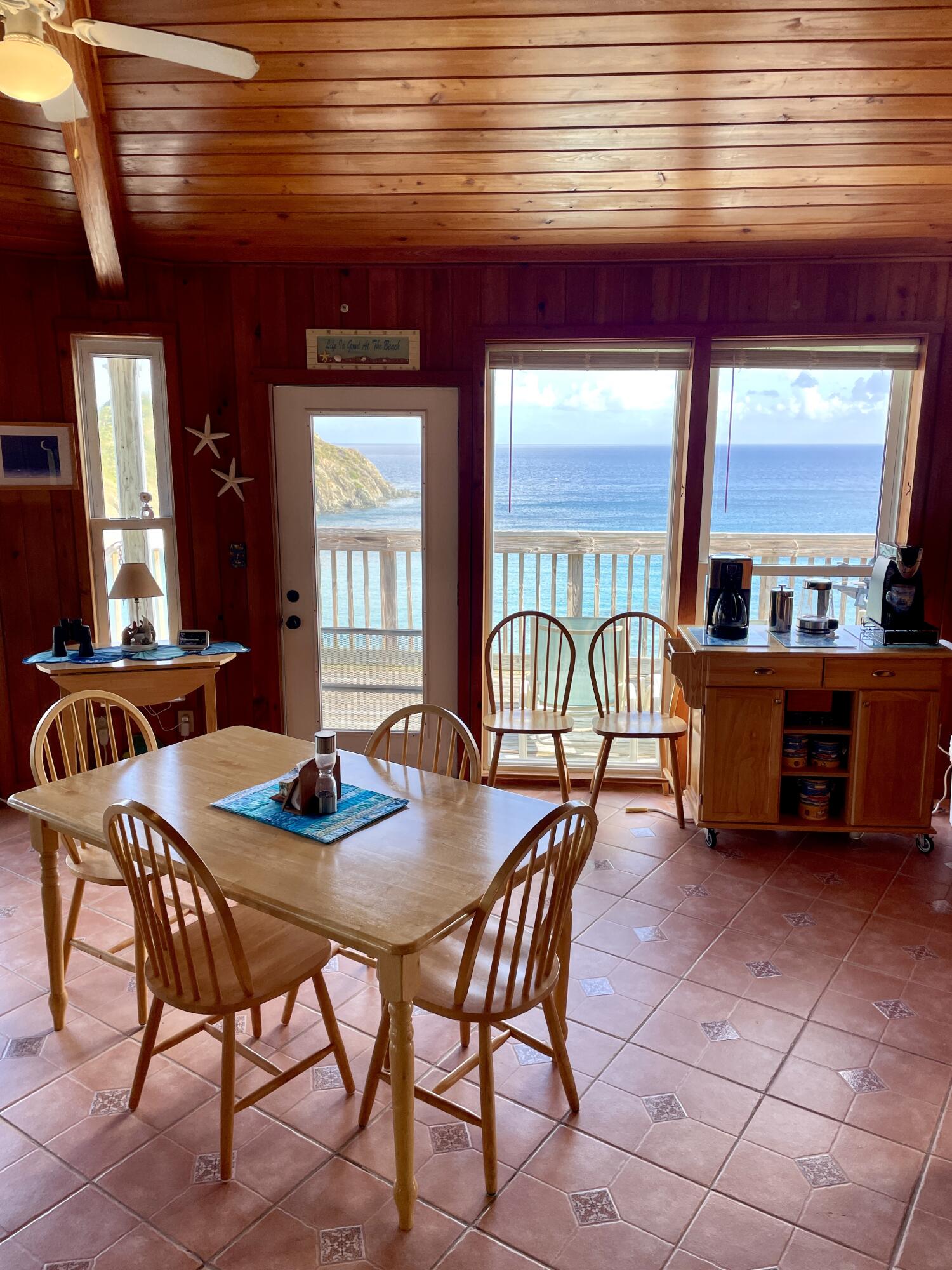 6Z-6C Hansen Bay, St John