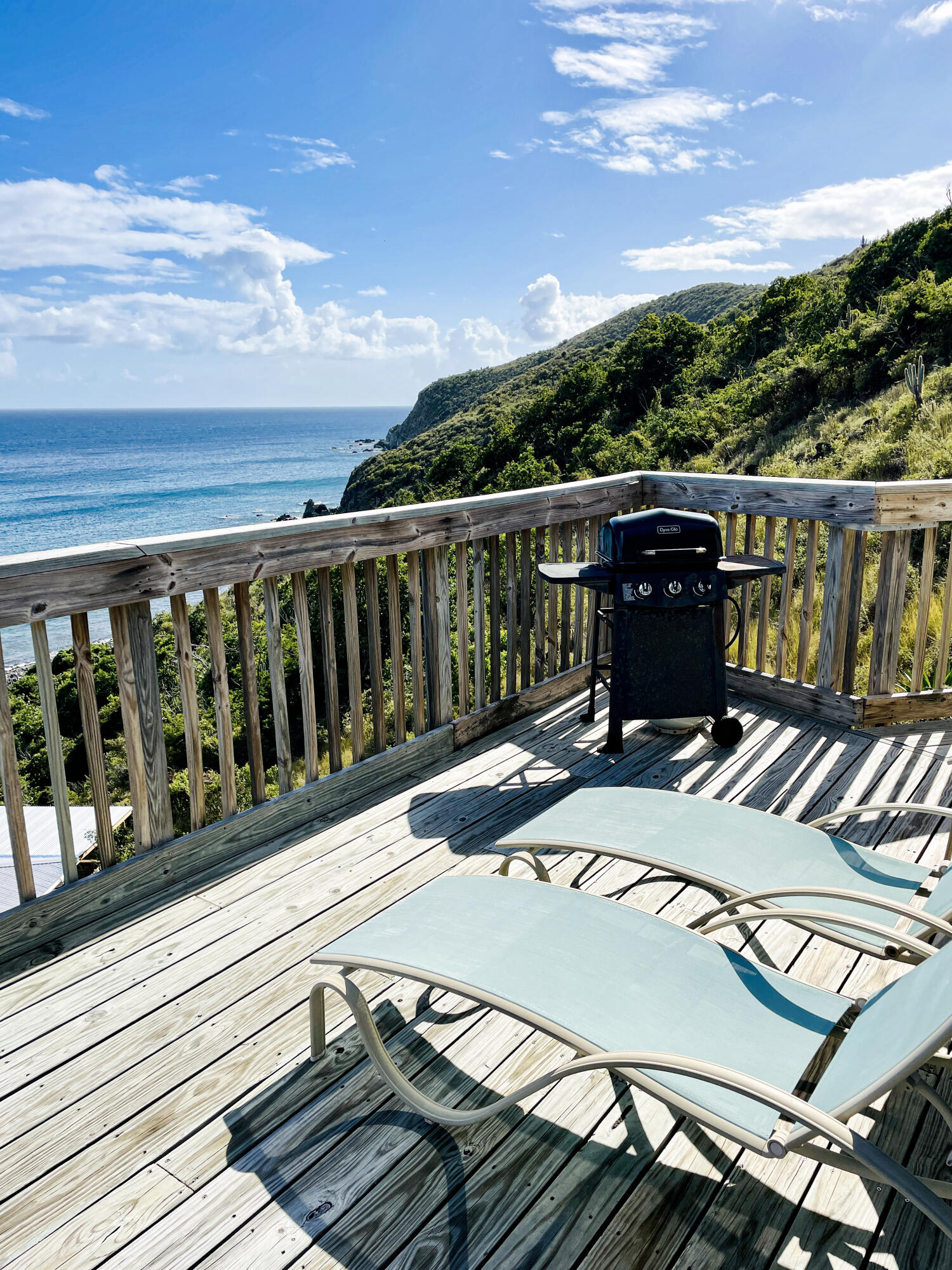 6Z-6C Hansen Bay, St John