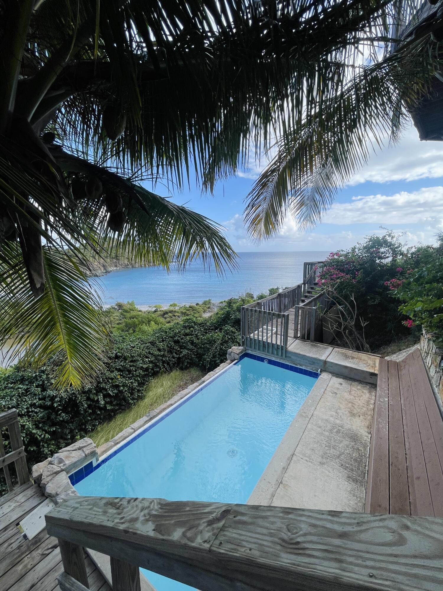 6Z-6C Hansen Bay, St John
