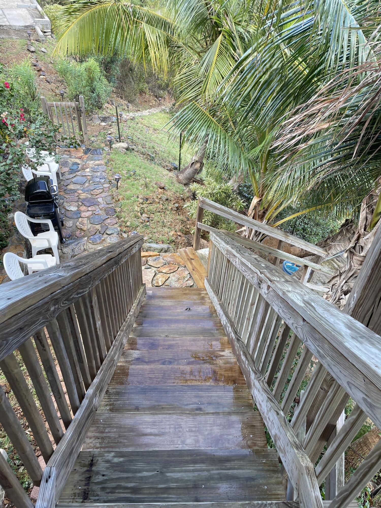 6Z-6C Hansen Bay, St John