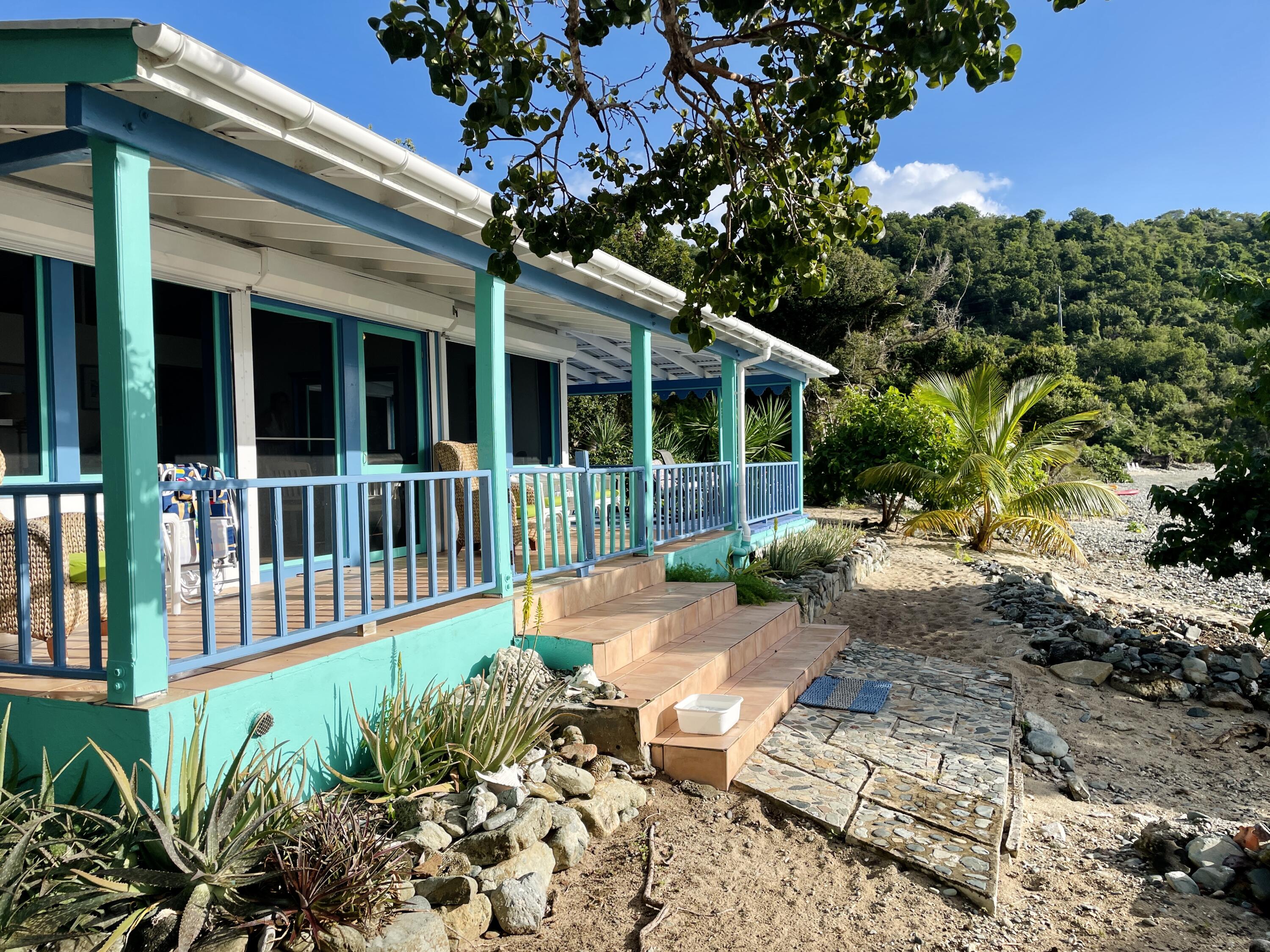 6Z-6C Hansen Bay, St John