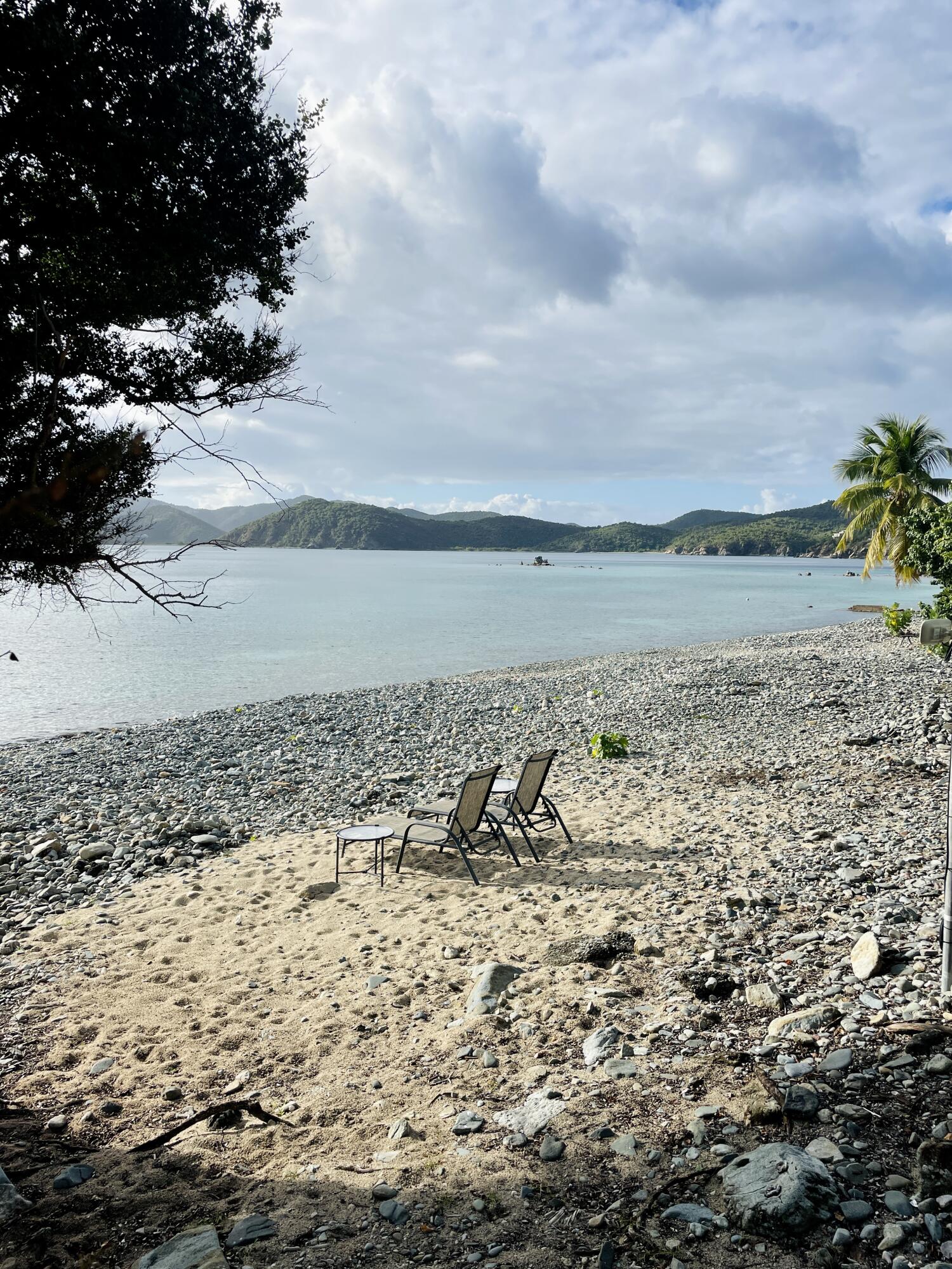 6Z-6C Hansen Bay, St John