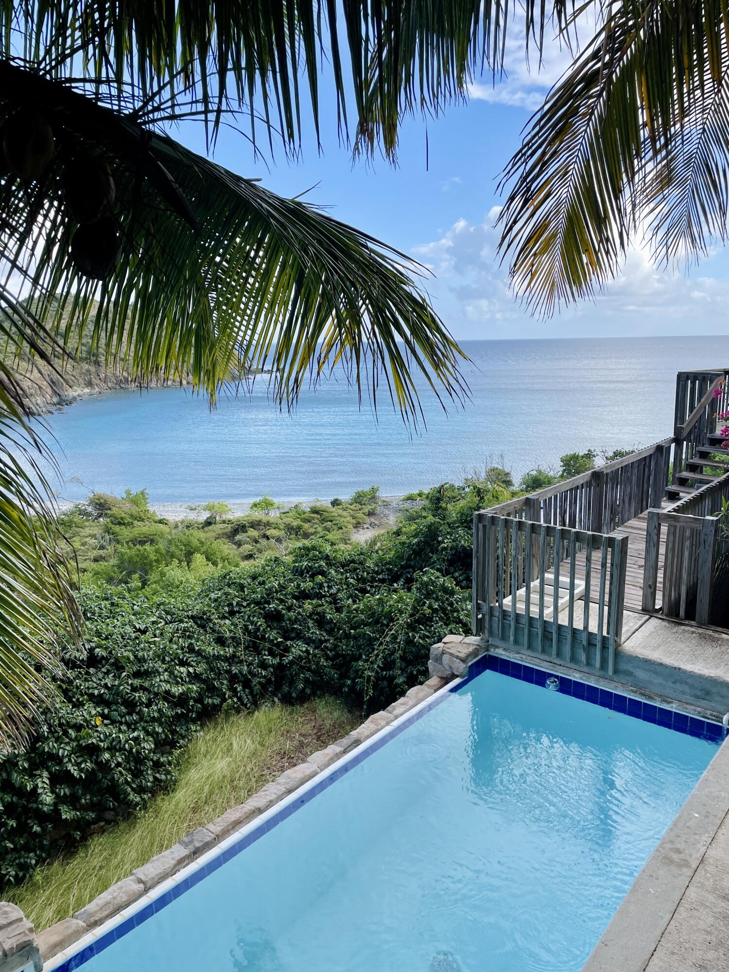 6Z-6C Hansen Bay, St John
