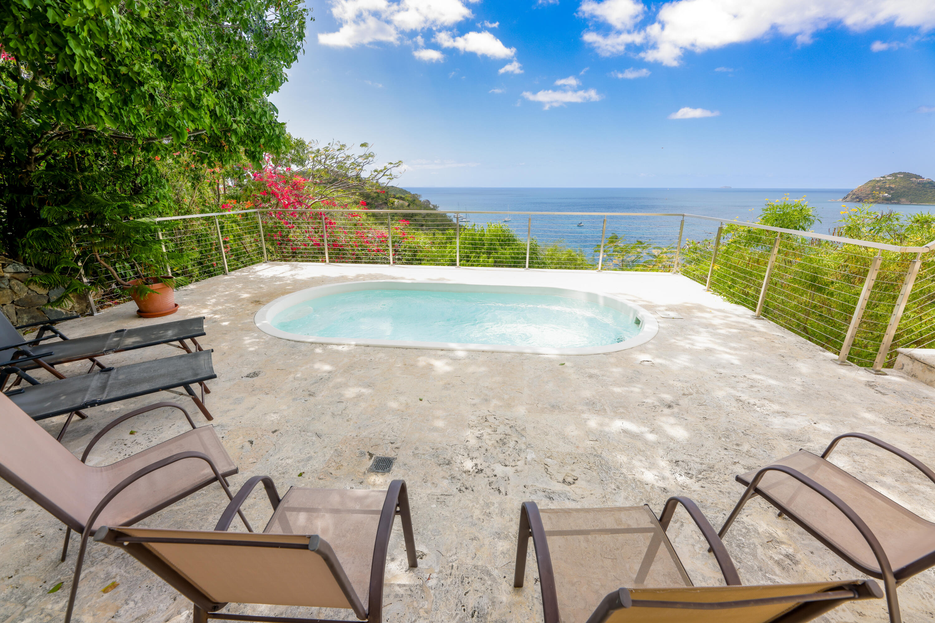 15A-7-17 Rendezvous & Ditleff, St John