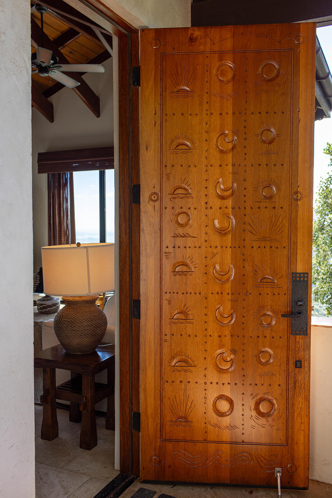 8G Carolina, St John