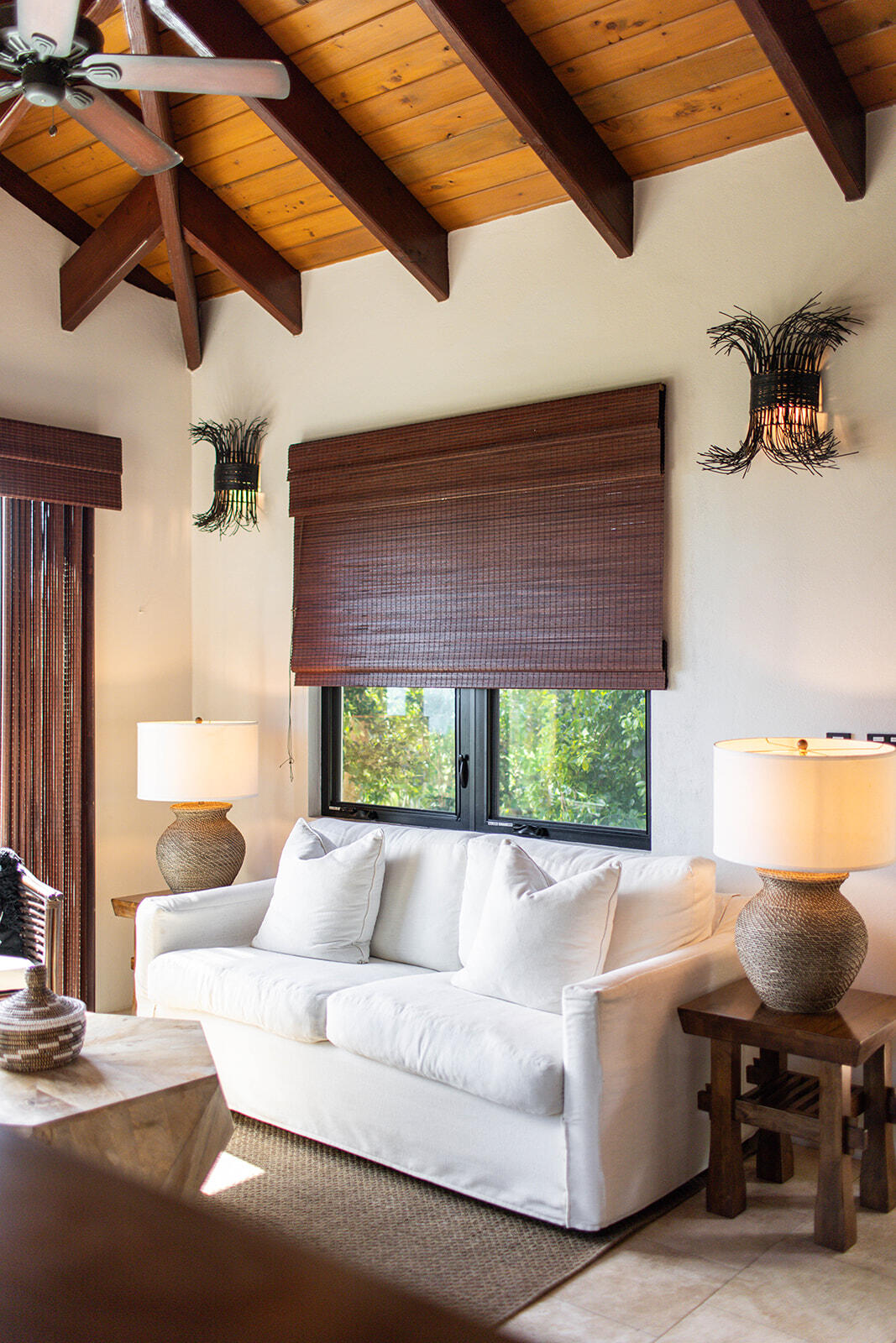 8G Carolina, St John