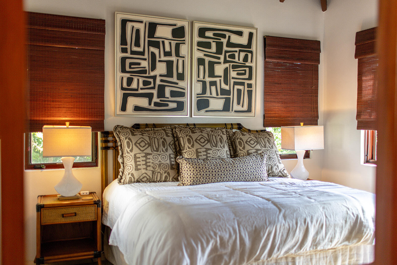 8G Carolina, St John