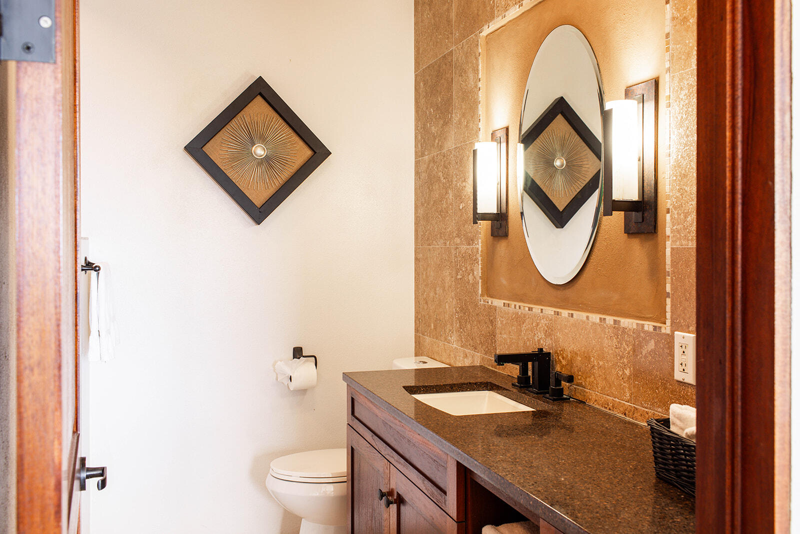 8G Carolina, St John