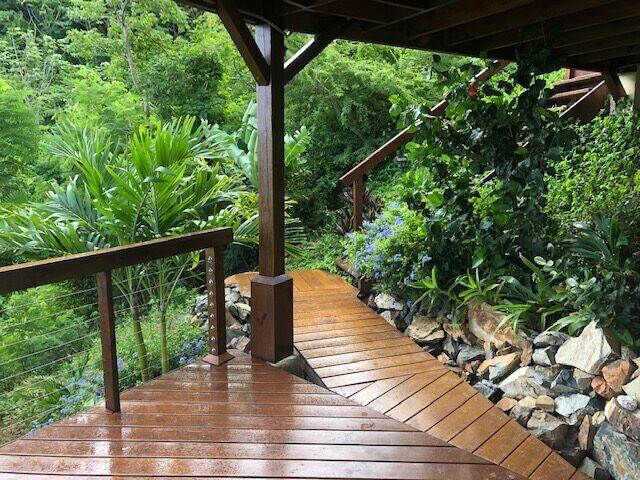 10-22 REM Carolina, St John