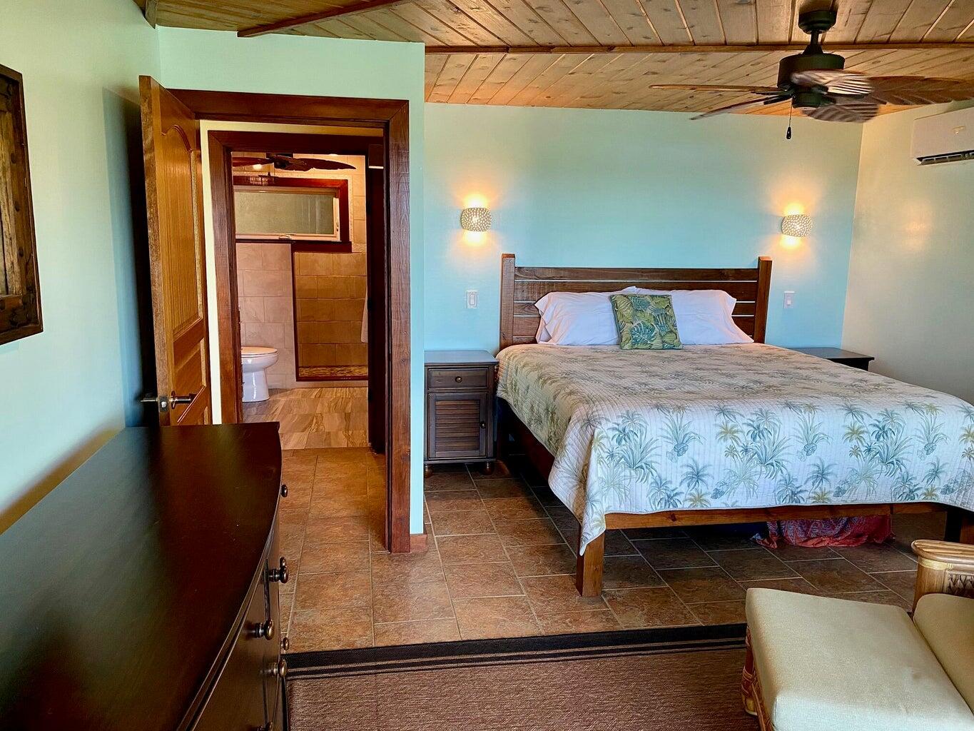 10-22 REM Carolina, St John