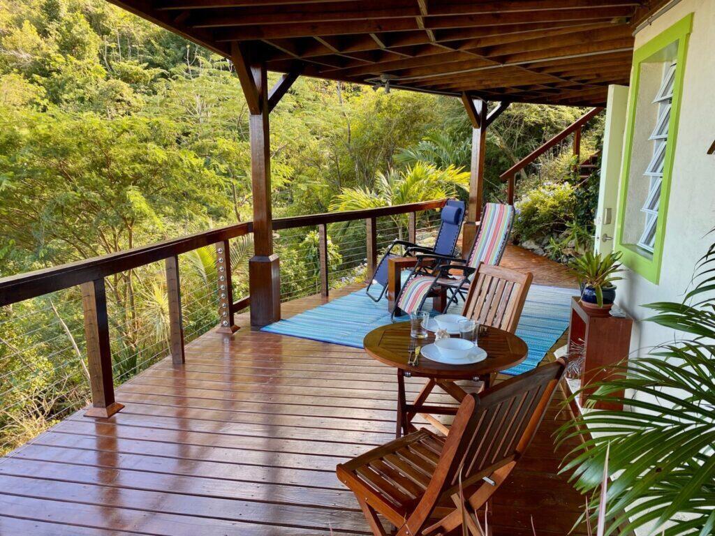 10-22 REM Carolina, St John