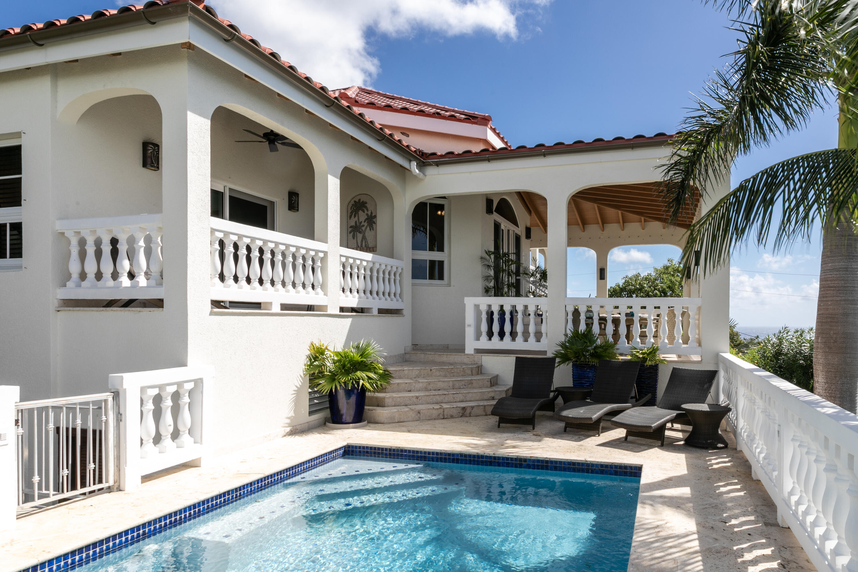 300-31 Chocolate Hole, St John