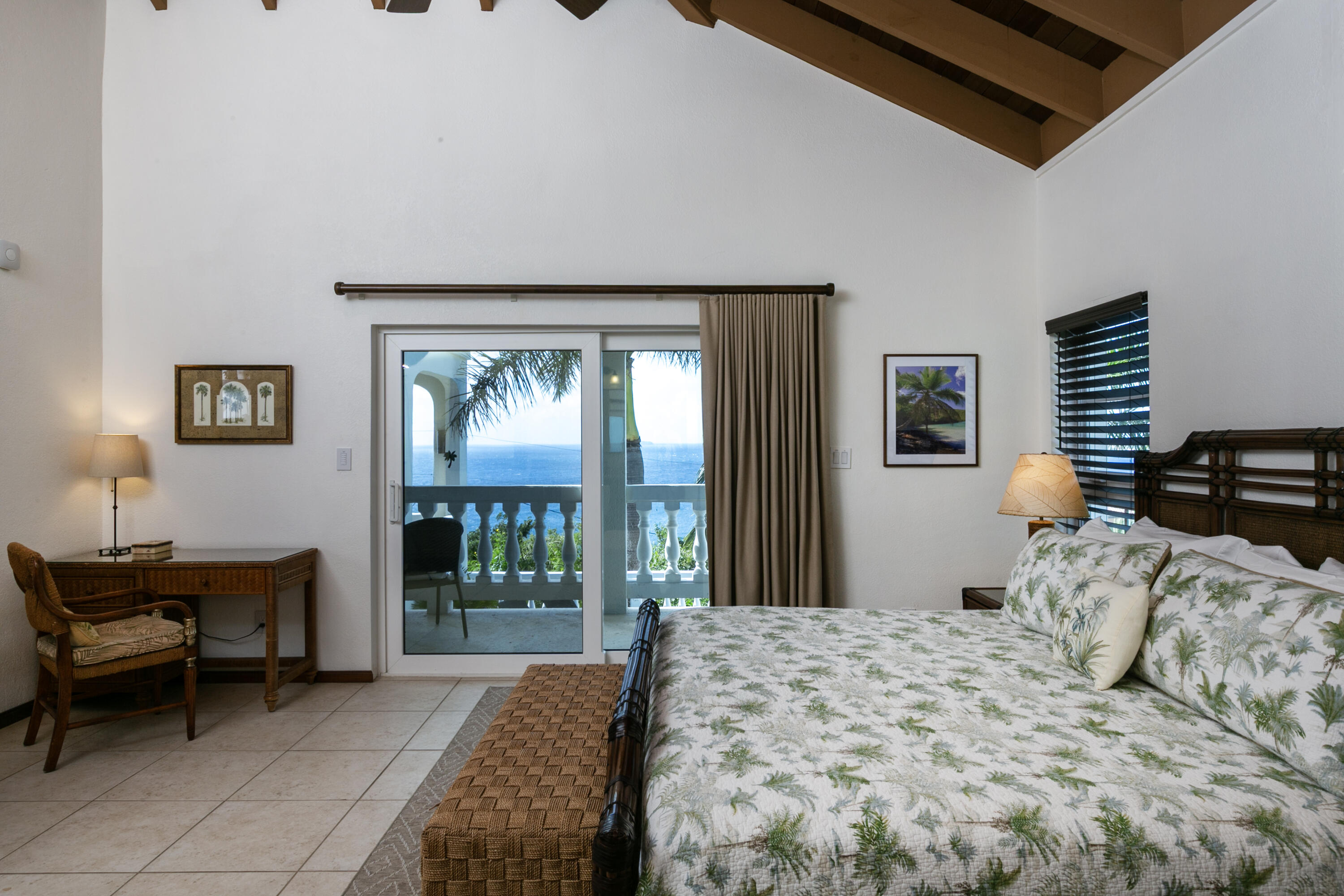 300-31 Chocolate Hole, St John