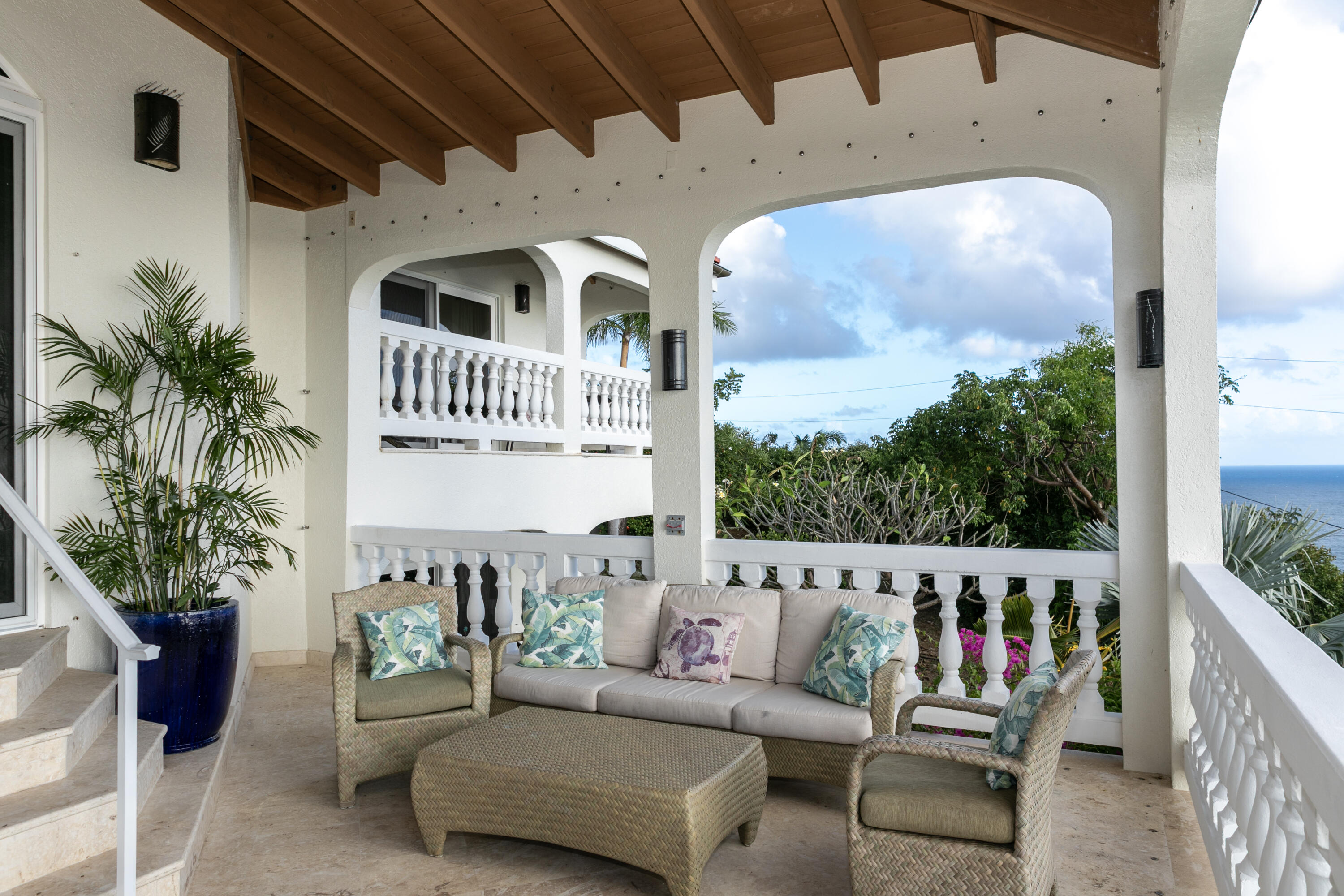 300-31 Chocolate Hole, St John