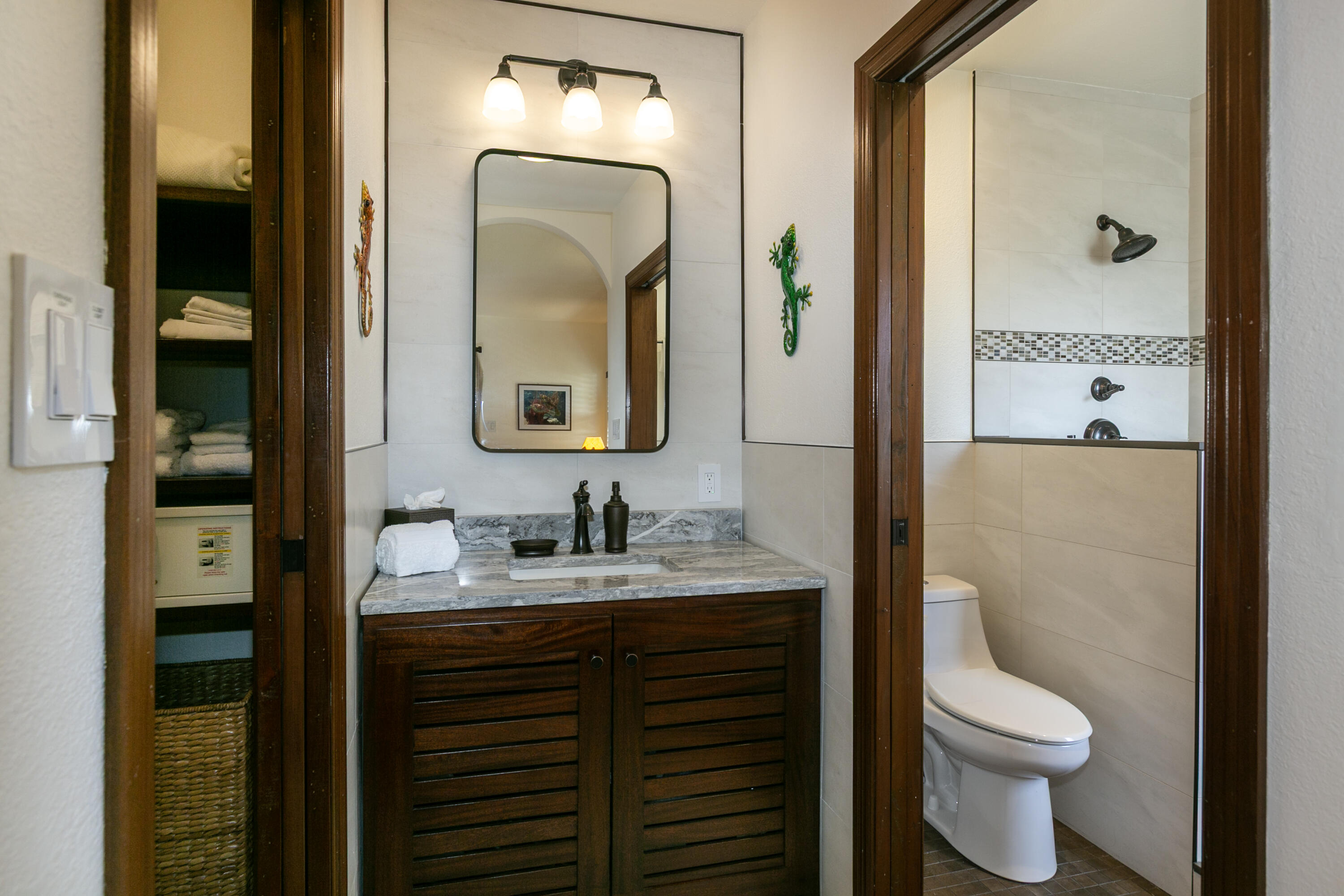 300-31 Chocolate Hole, St John