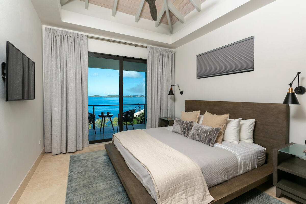 9-3 Contant, St John