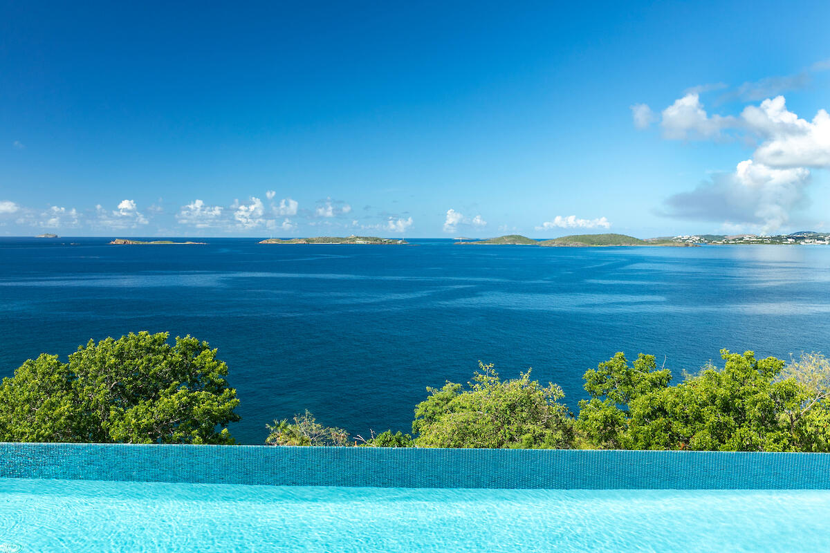 9-3 Contant, St John