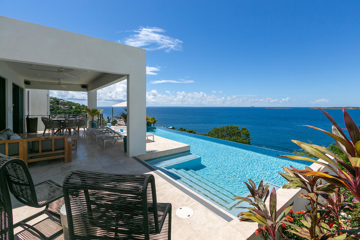 9-3 Contant, St John