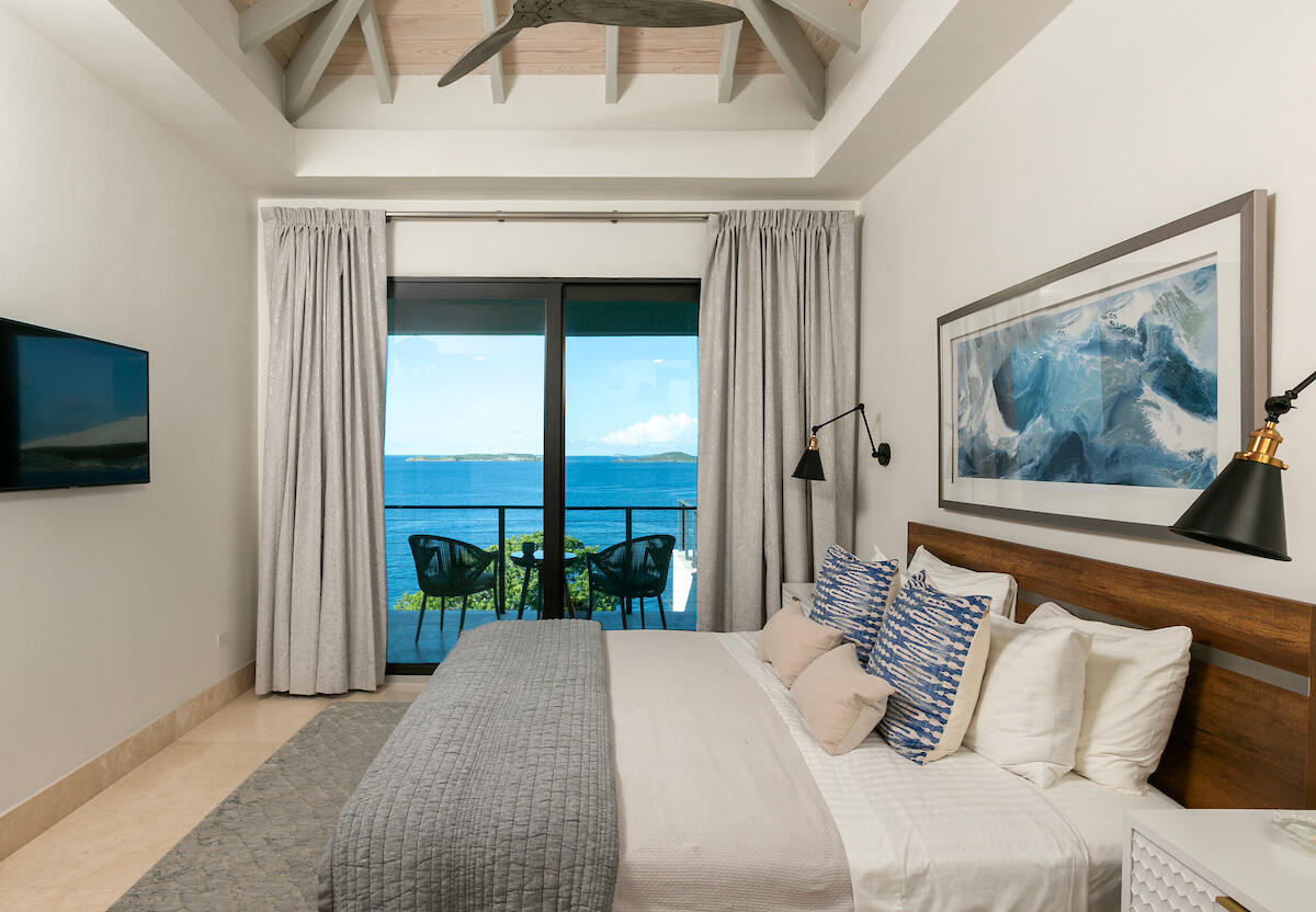 9-3 Contant, St John