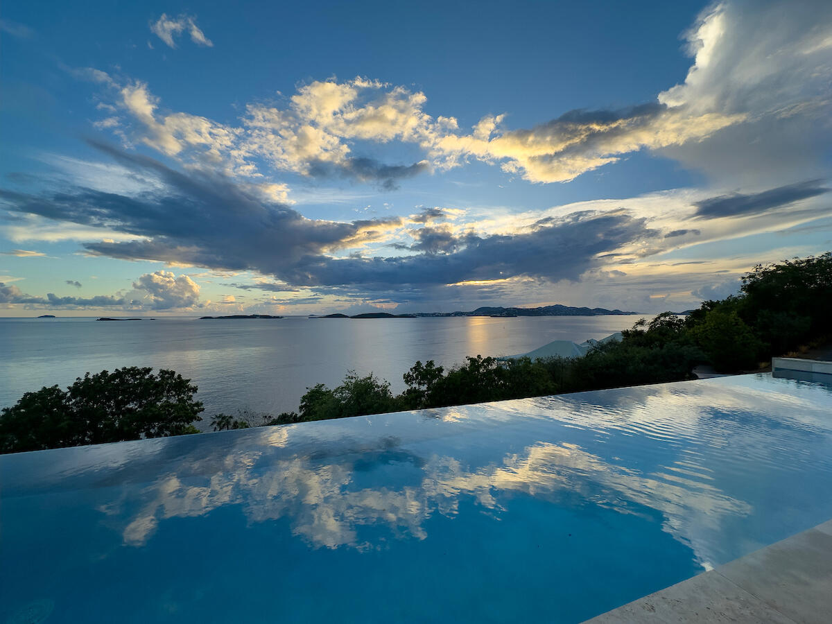 9-3 Contant, St John