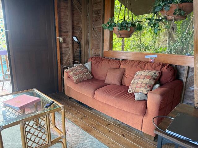 17D-3 Emmaus, St John