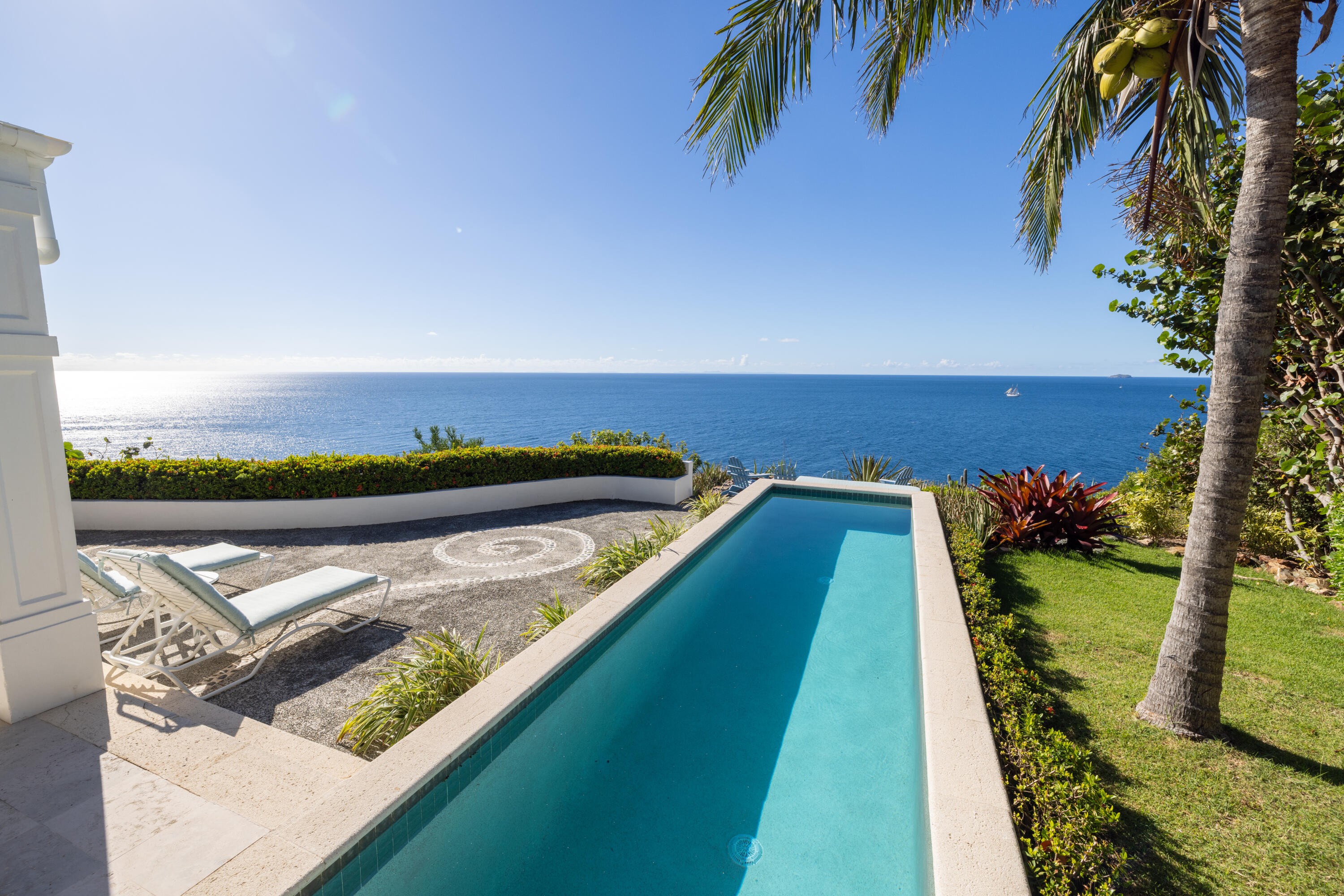 467 Chocolate Hole, St John