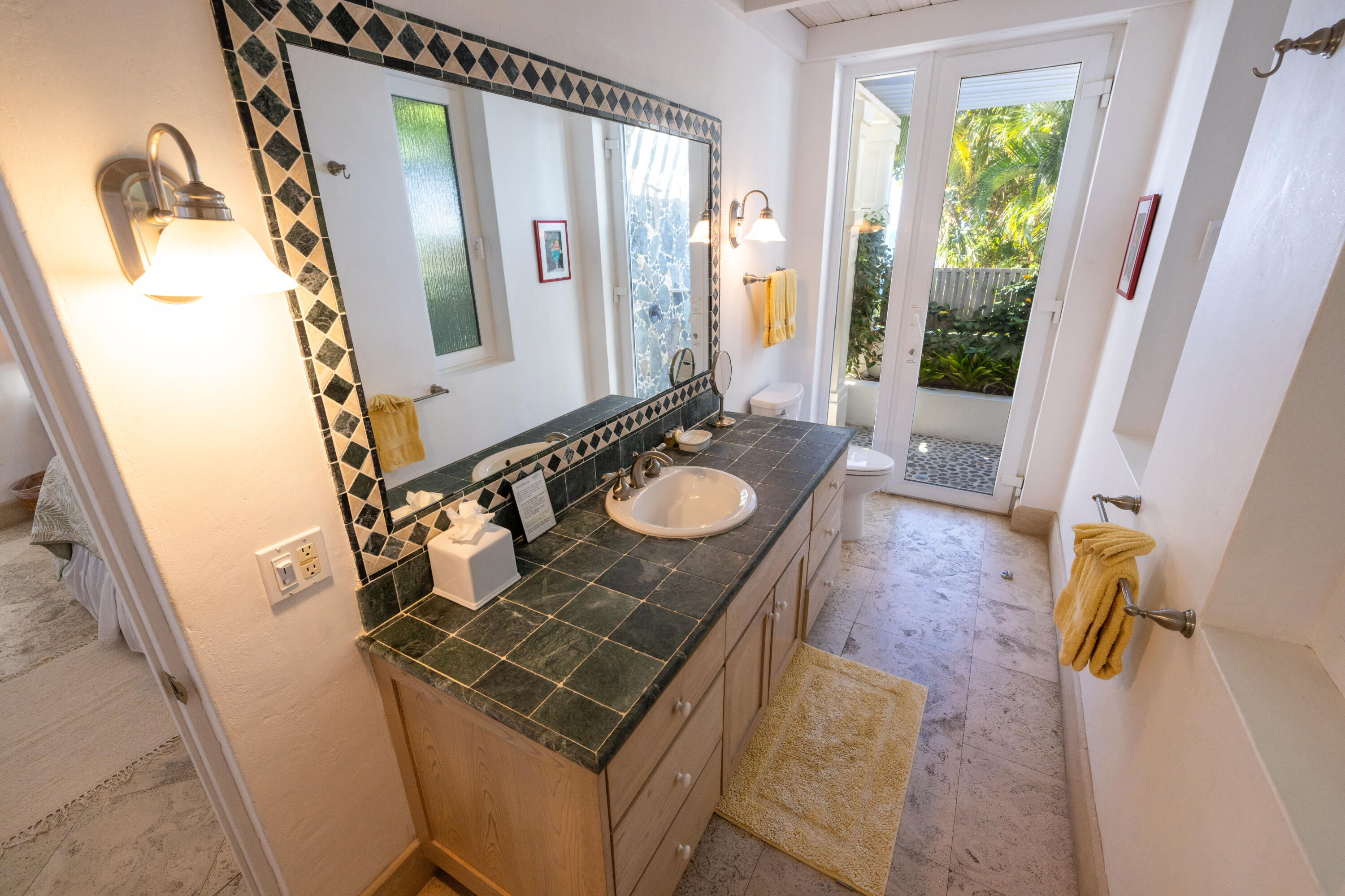 467 Chocolate Hole, St John