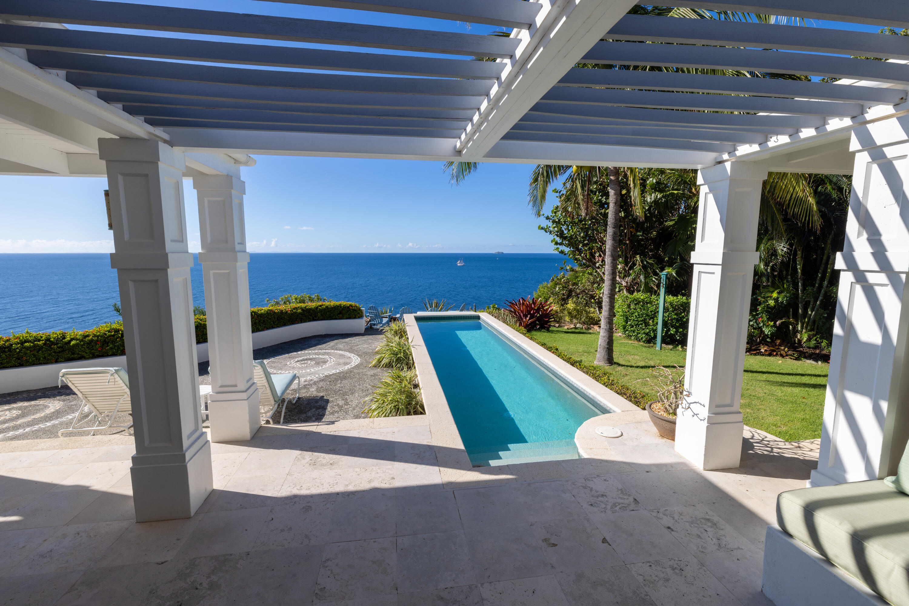 467 Chocolate Hole, St John