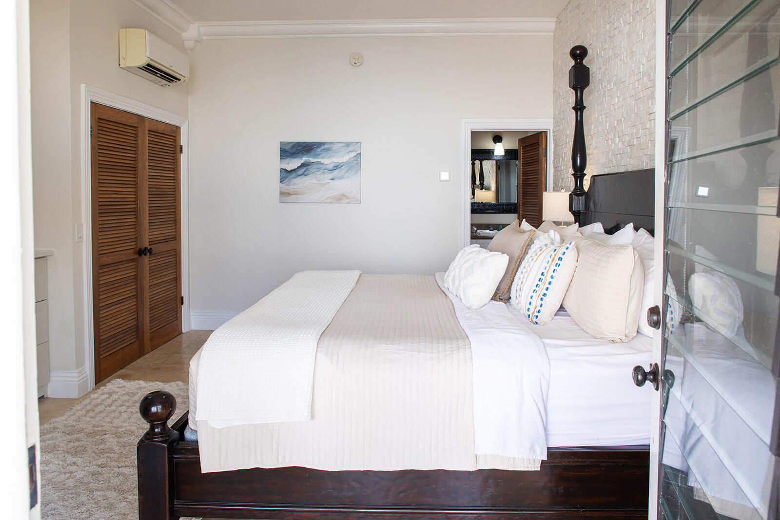 15A-2-11 Rendezvous & Ditleff, St John