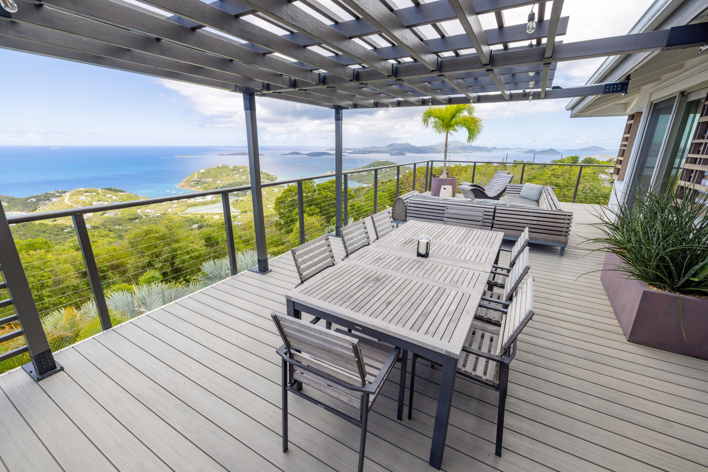 15A-2-8 Rendezvous & Ditleff, St John