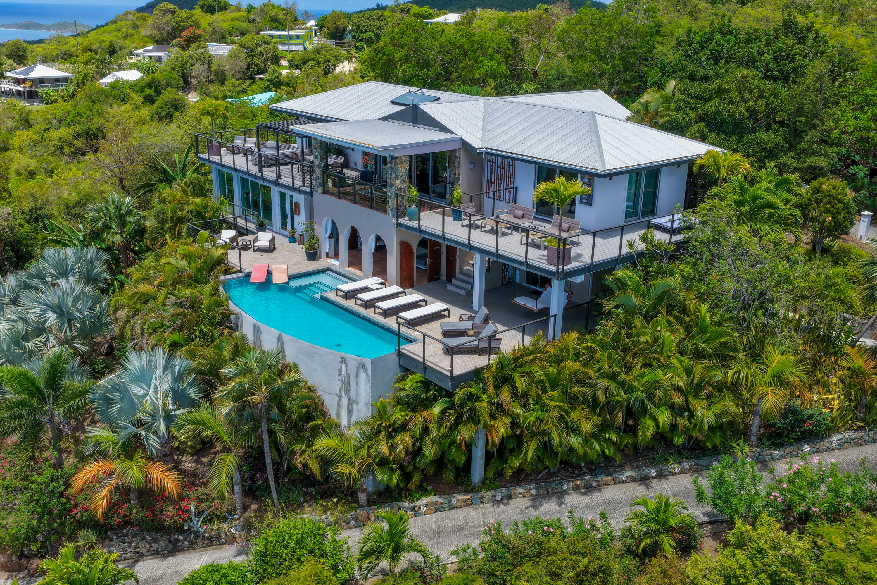 15A-2-8 Rendezvous & Ditleff, St John