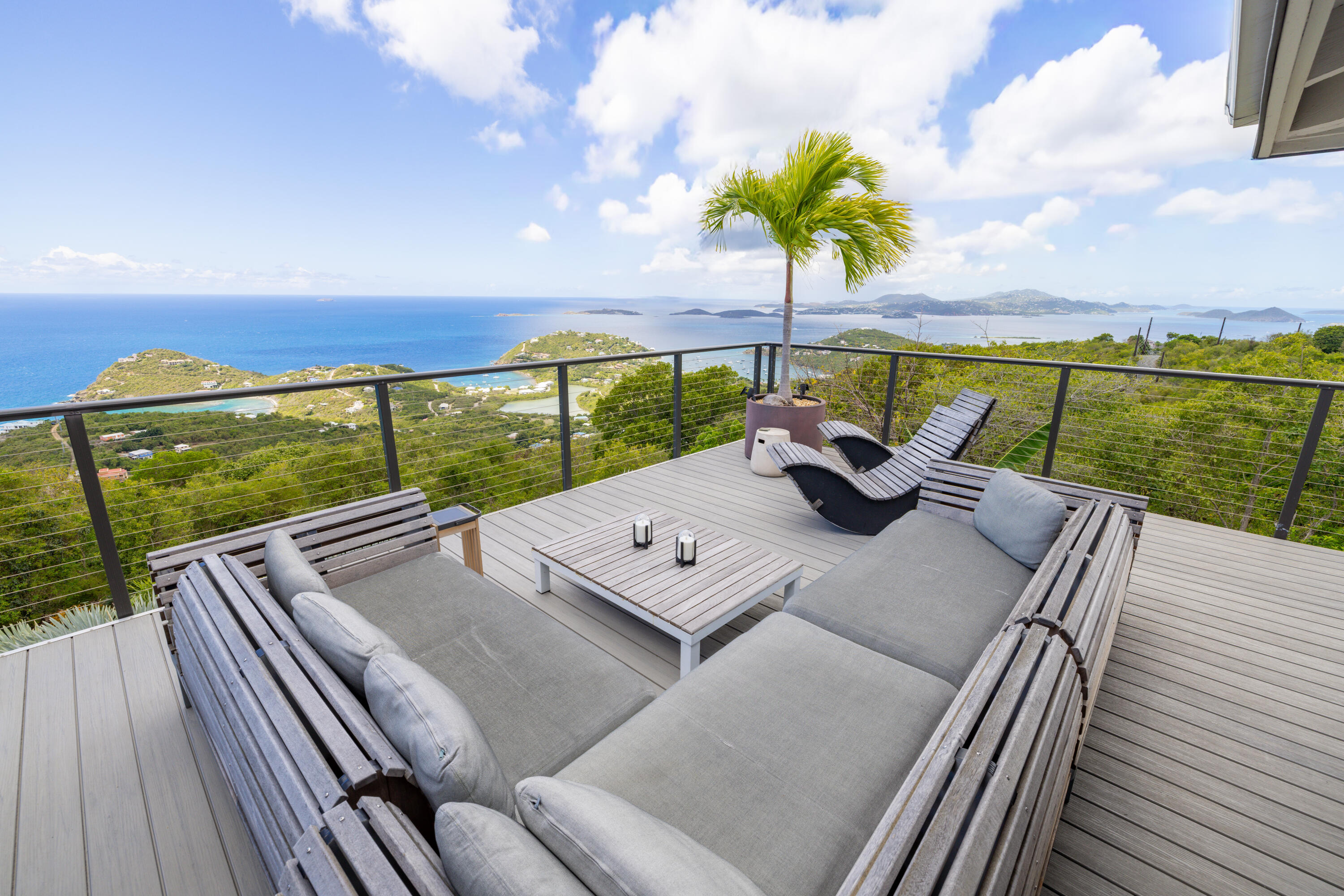 15A-2-8 Rendezvous & Ditleff, St John