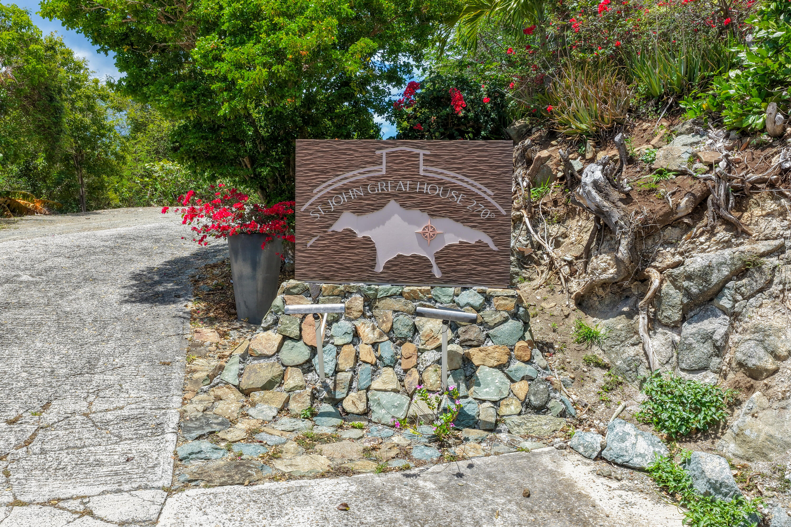 15A-2-8 Rendezvous & Ditleff, St John