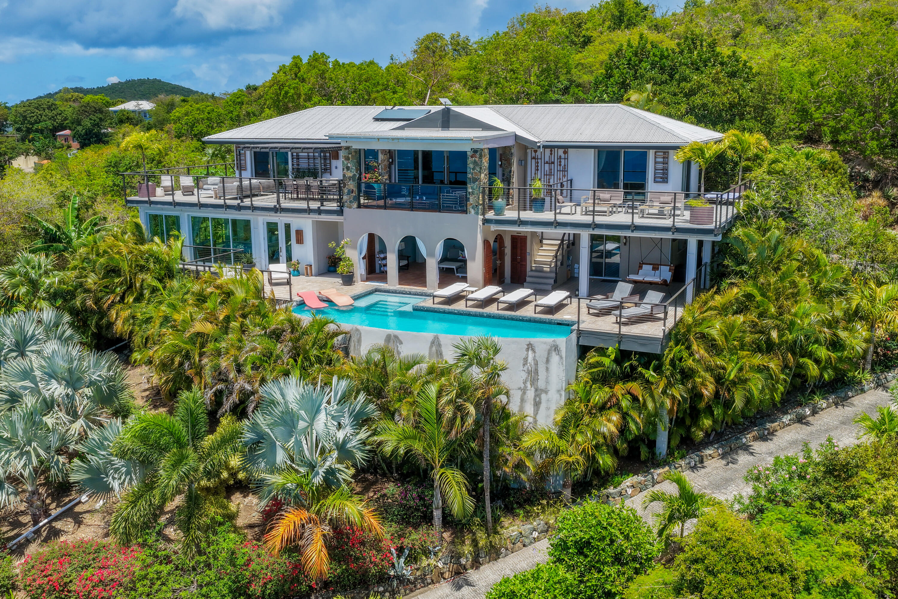 15A-2-8 Rendezvous & Ditleff, St John