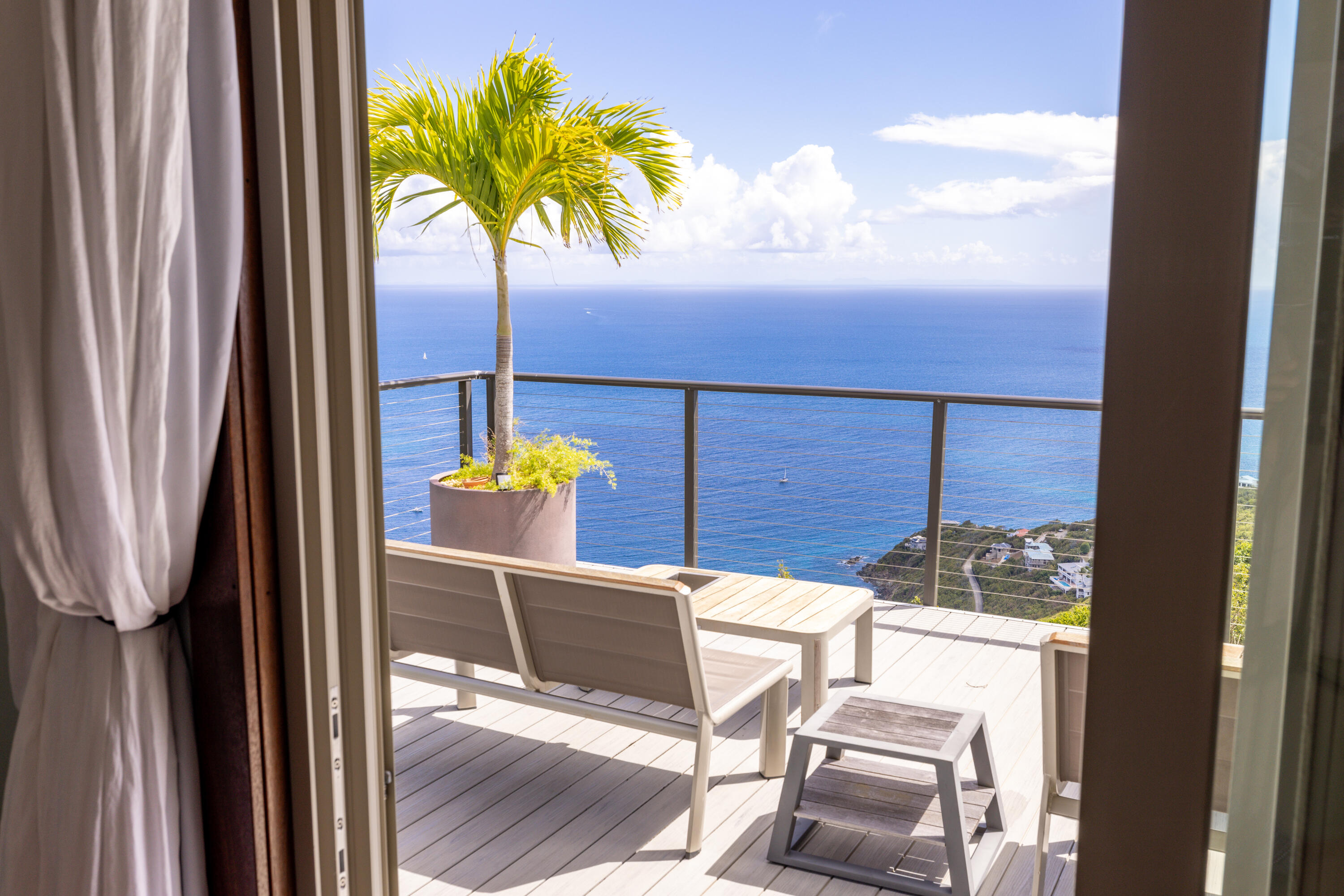 15A-2-8 Rendezvous & Ditleff, St John