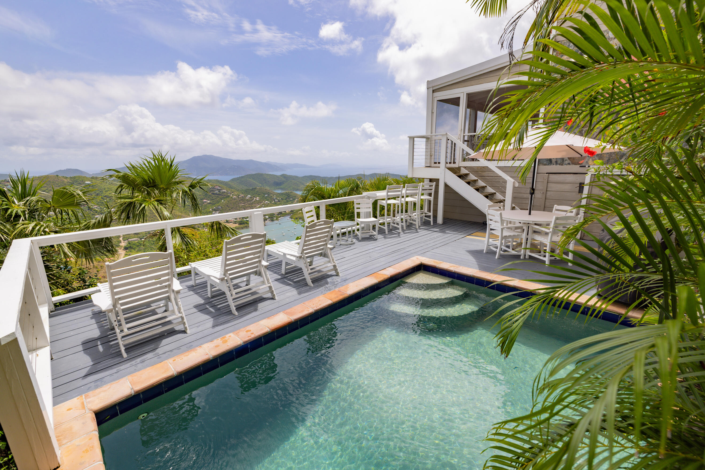 10-32AB-7 Carolina, St John