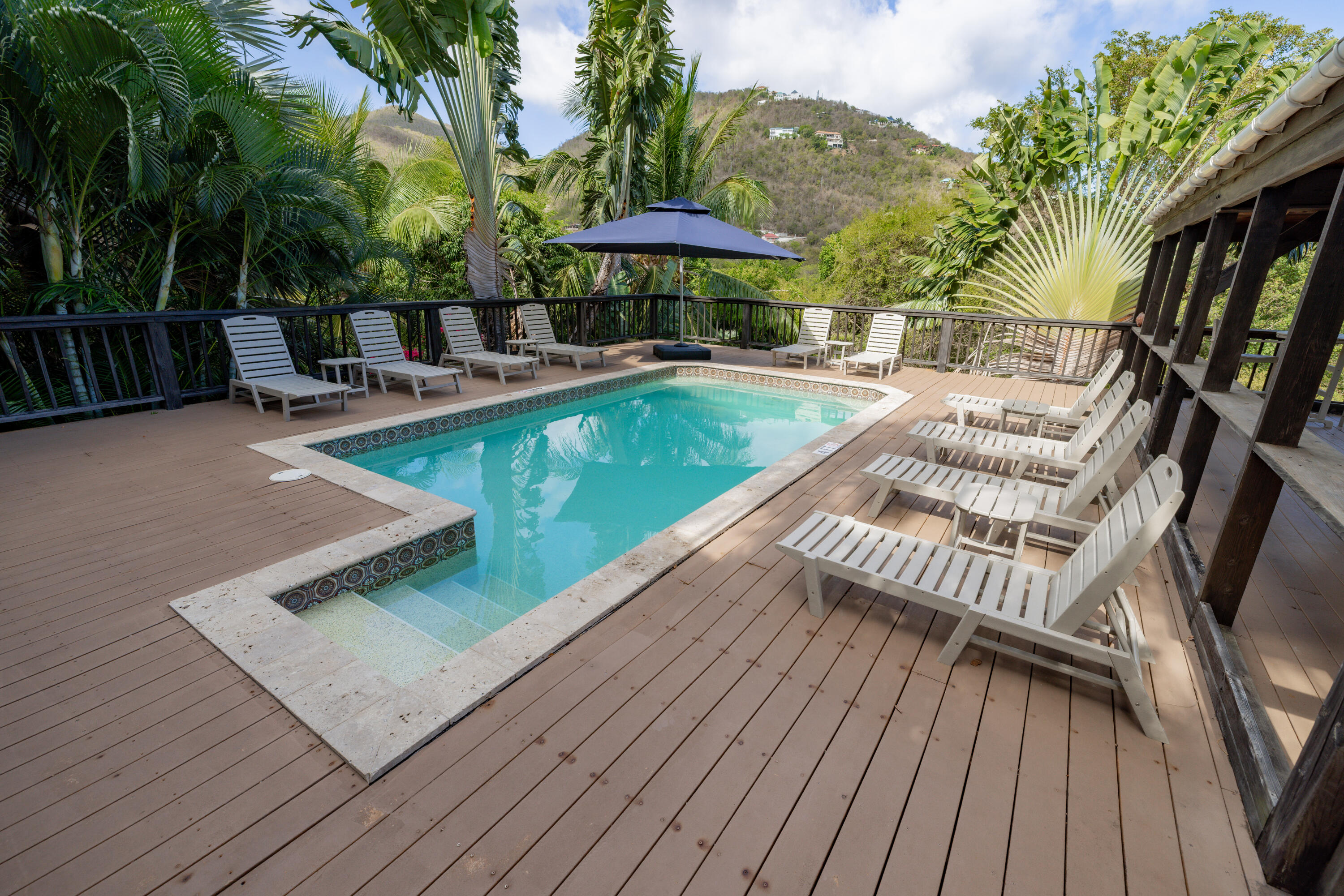 12 Fish Bay, St John