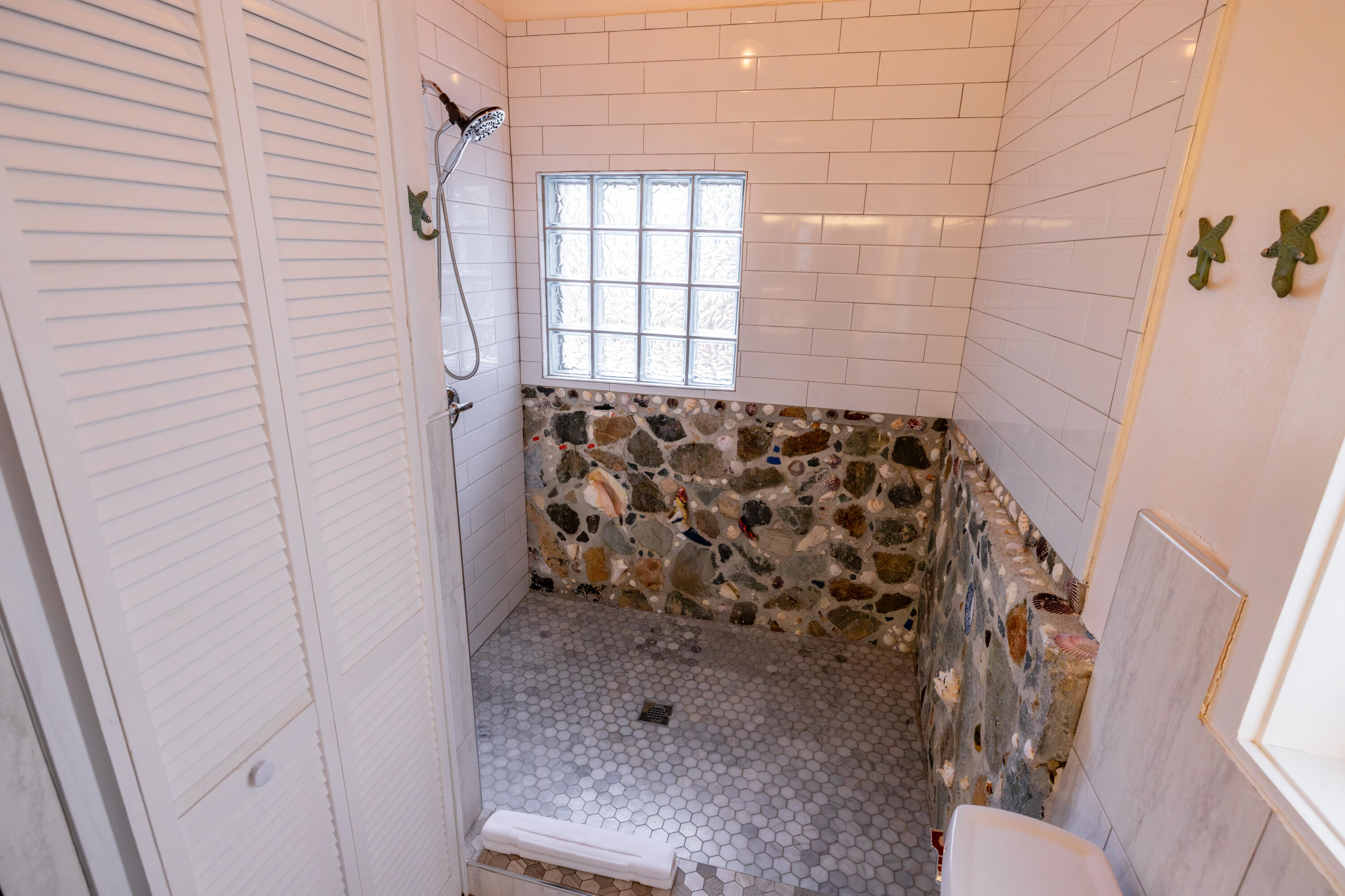 12 Fish Bay, St John
