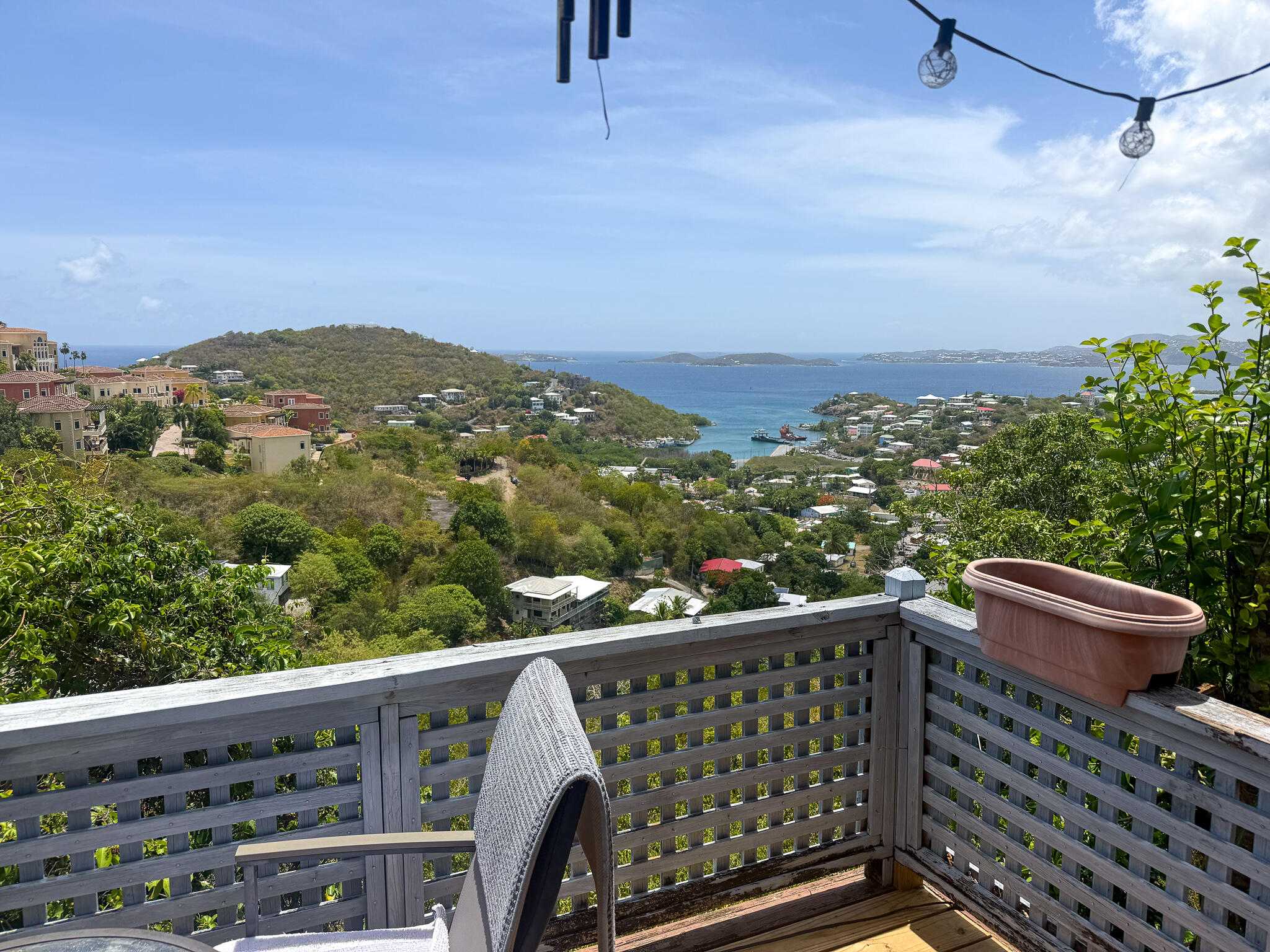 15 & 16E-4 Enighed, St John