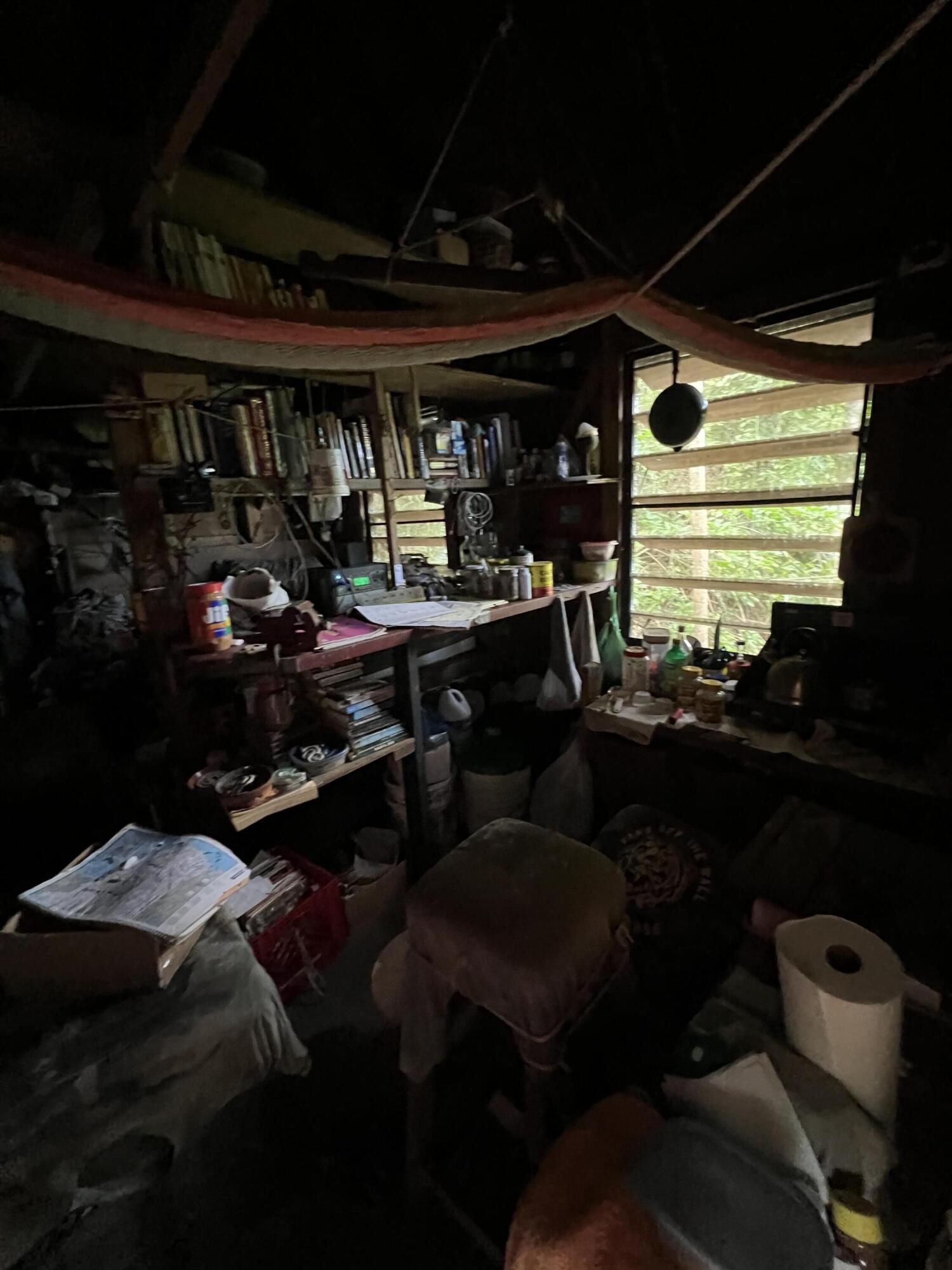 10-30C REM Carolina, St John