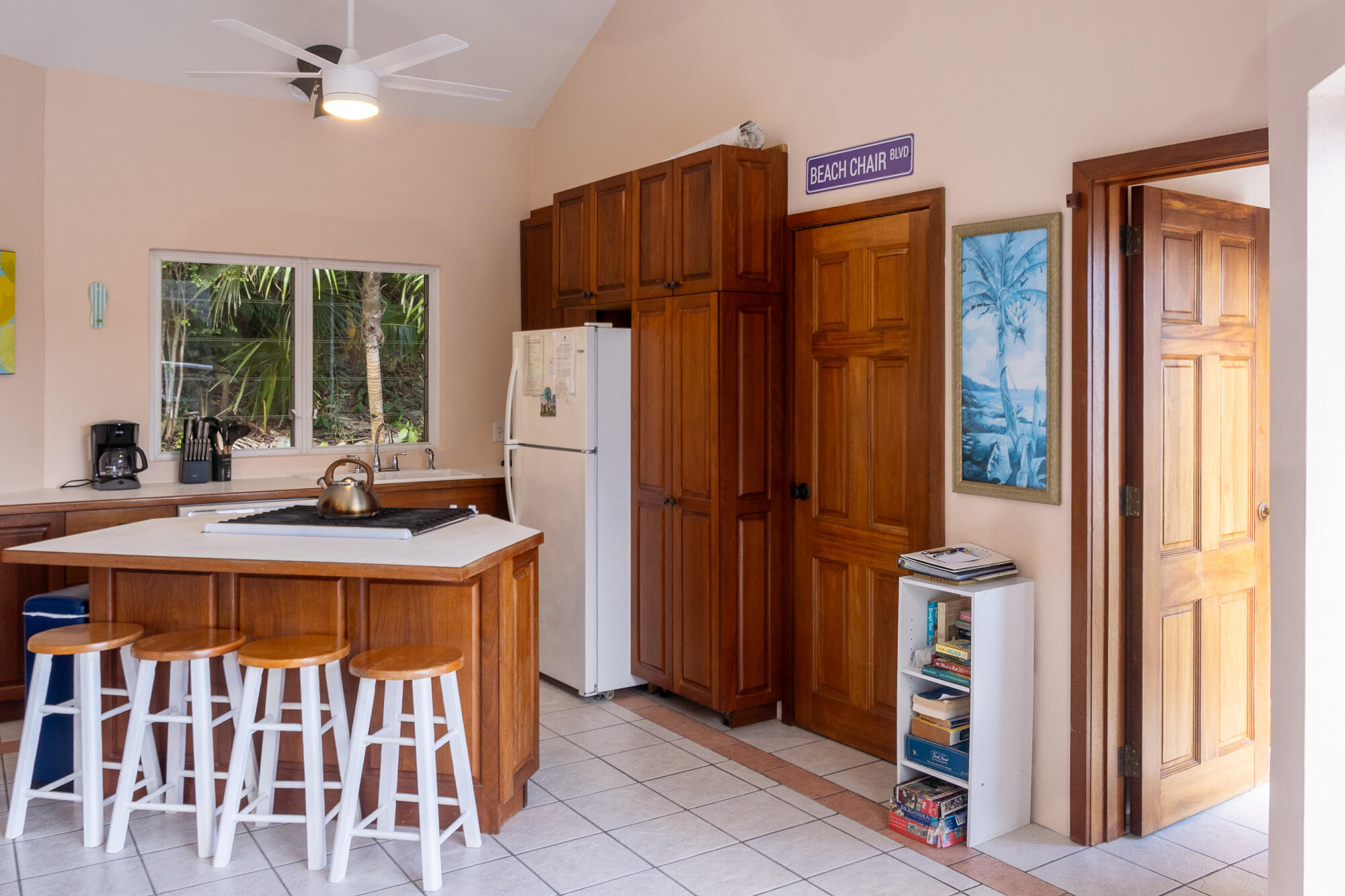 7H-8, 7H-7 Carolina, St John